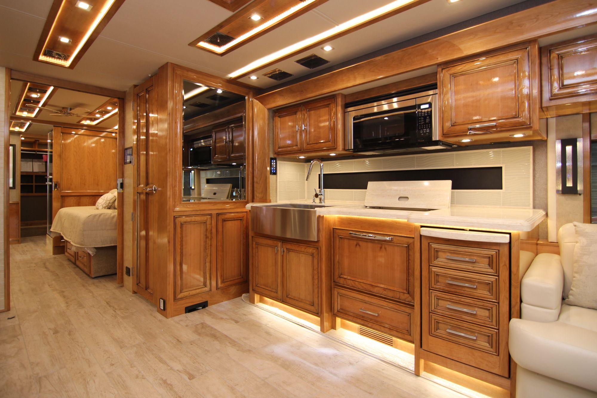 New 2019 Tiffin Motor Homes Allegro Bus 45OPP Class A  For Sale