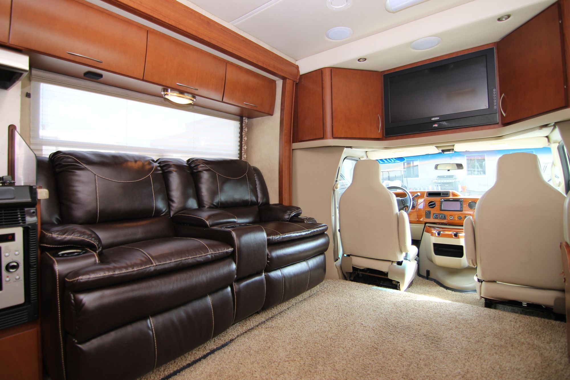 Used 2011 Four Winds Siesta 29BG Class C  For Sale