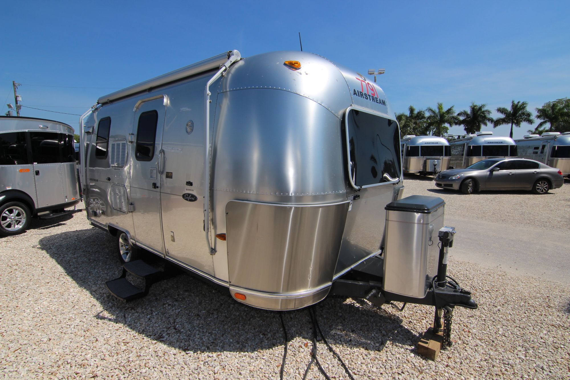 Used 2008 Airstream Safari 20 Travel Trailer  For Sale