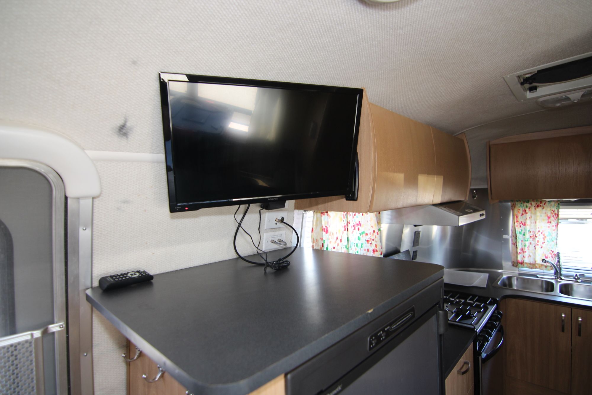 Used 2008 Airstream Safari 20 Travel Trailer  For Sale