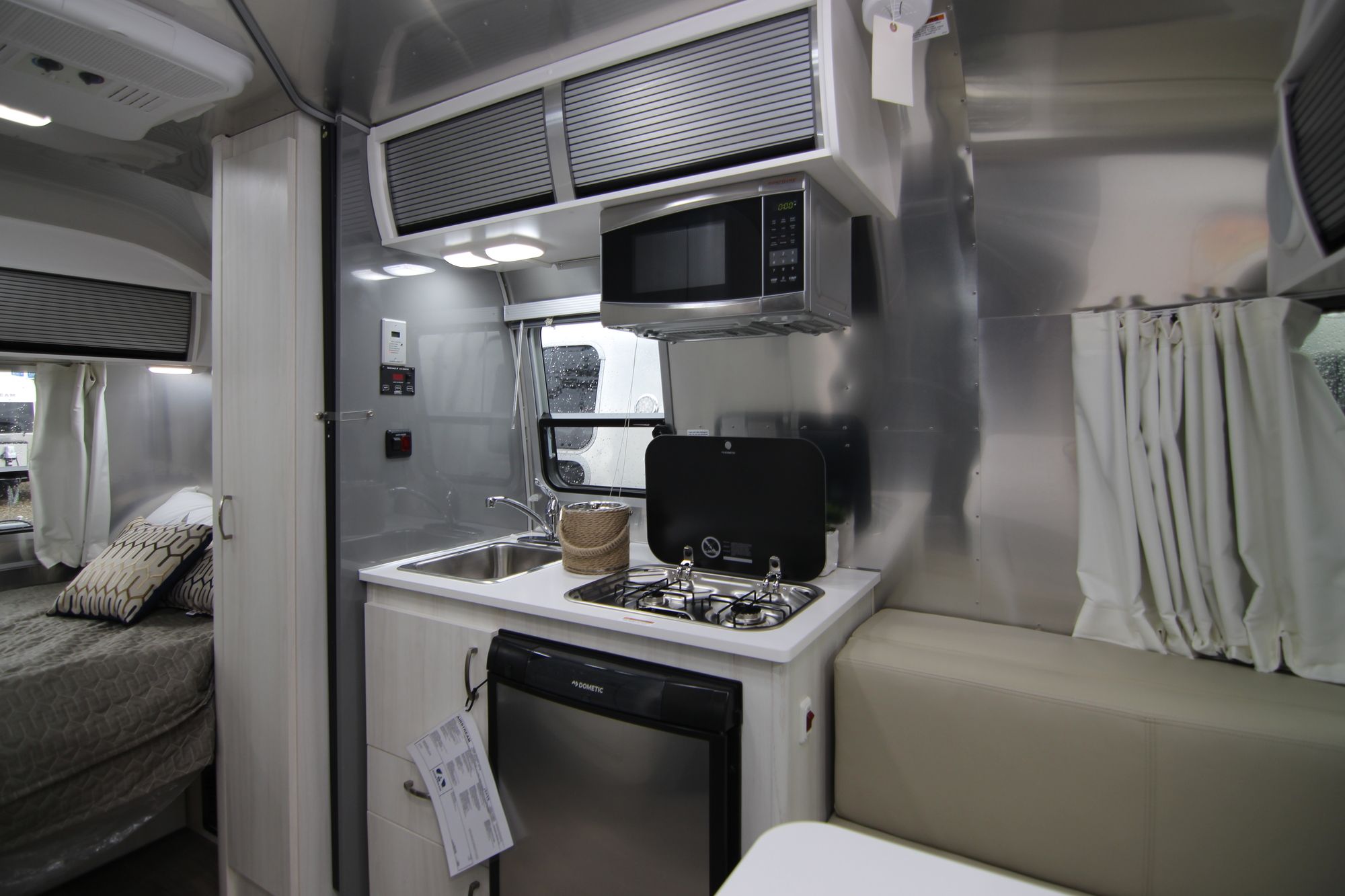 New 2019 Airstream Sport 16RB Travel Trailer  For Sale