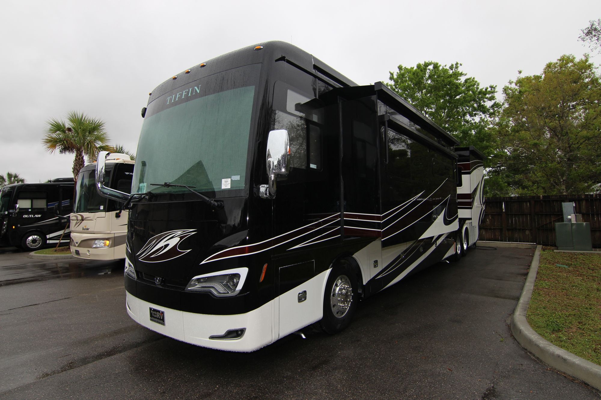 New 2019 Tiffin Motor Homes Allegro Bus 45OPP Class A  For Sale