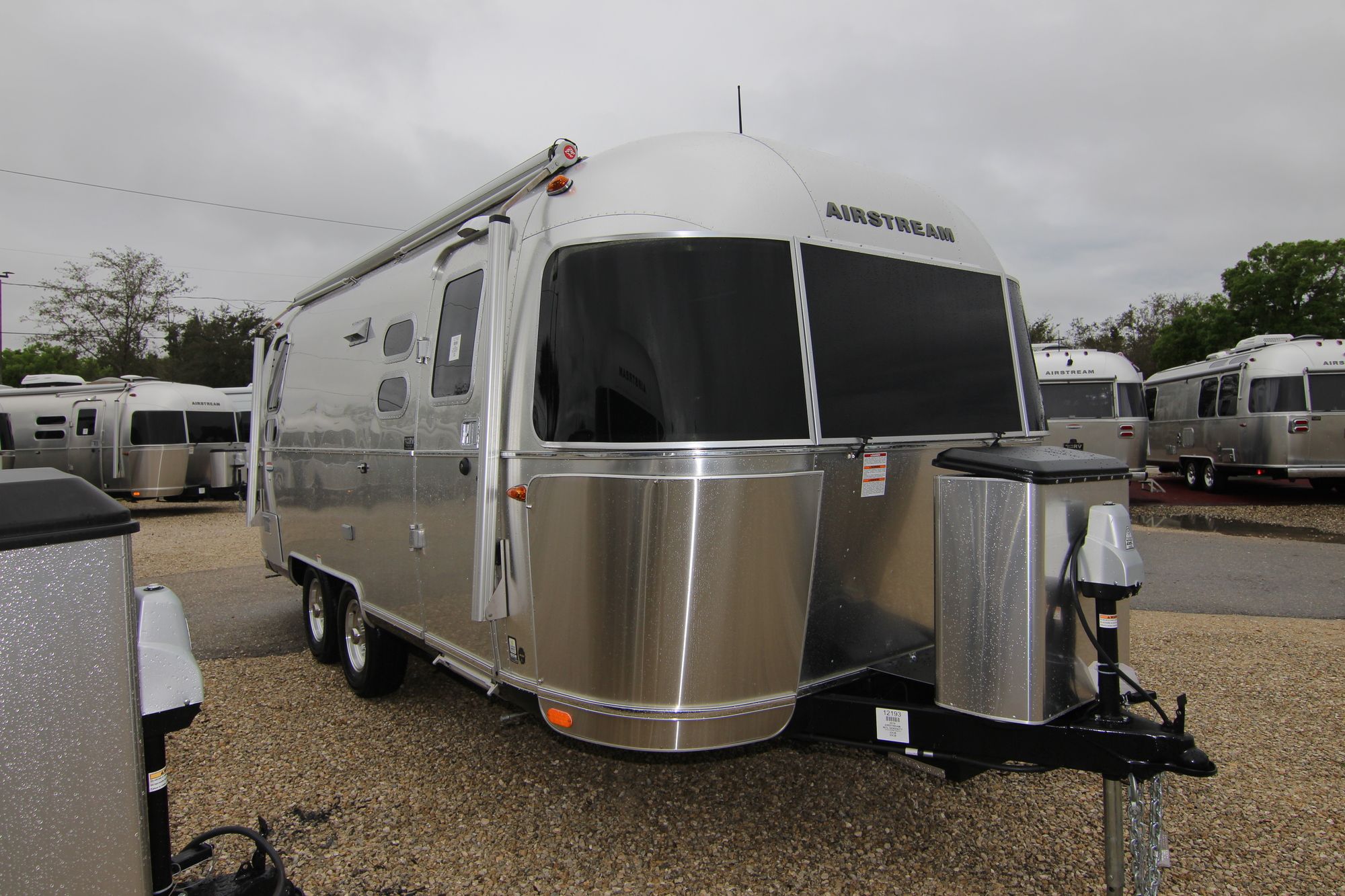 New 2019 Airstream Intl Serenity 23CB Travel Trailer  For Sale