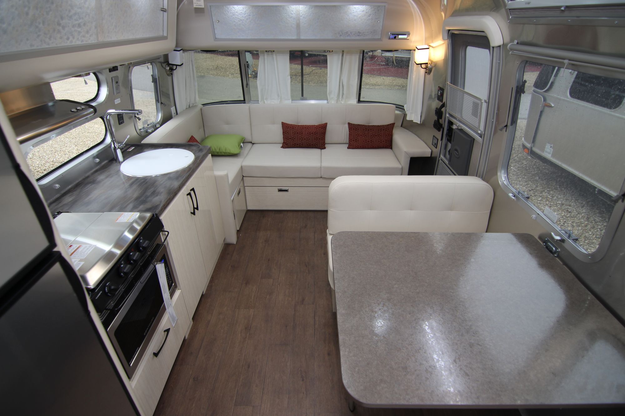 New 2019 Airstream Intl Serenity 28RB Travel Trailer  For Sale