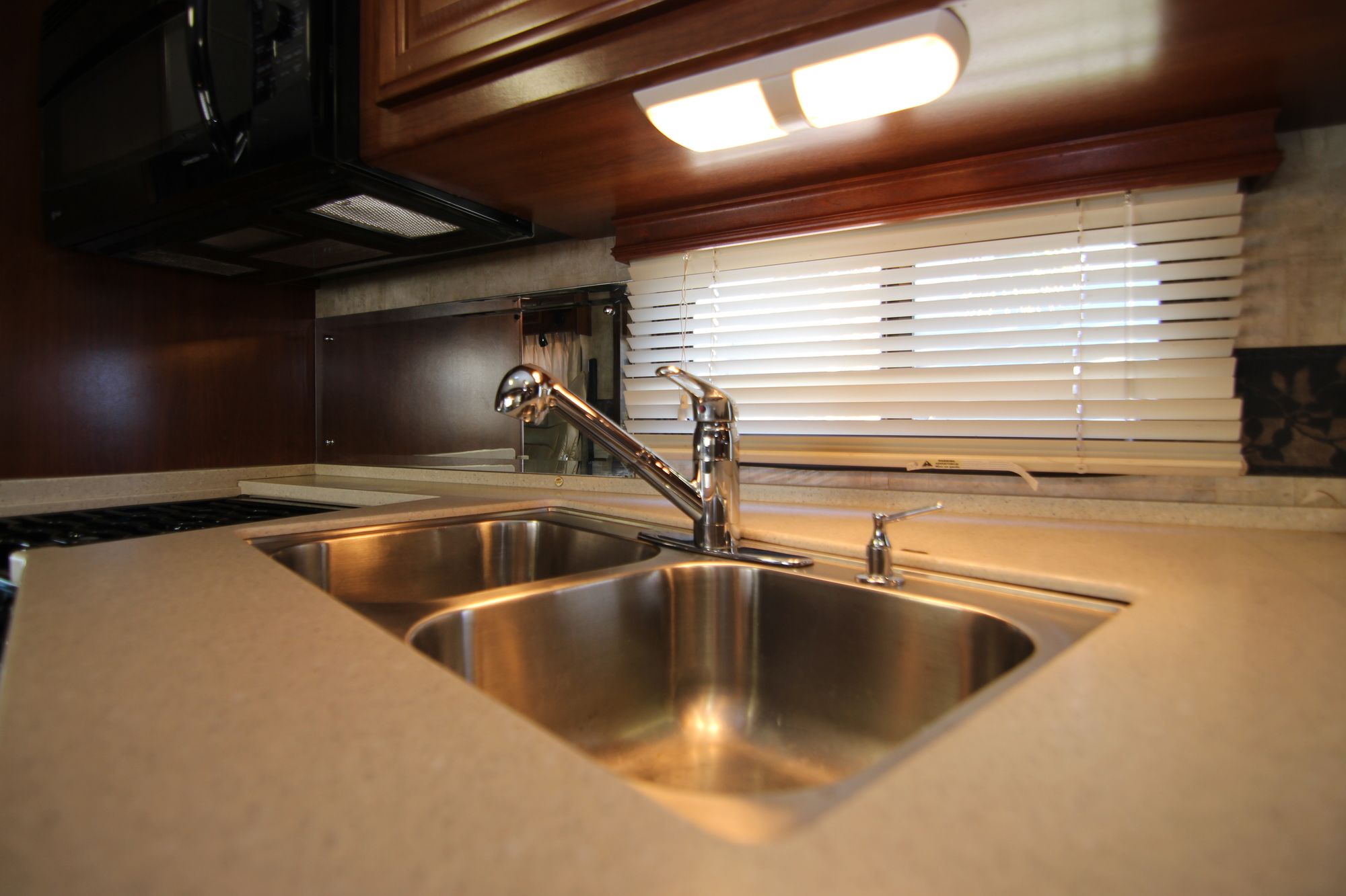 Used 2008 Fleetwood Bounder 38F Class A  For Sale