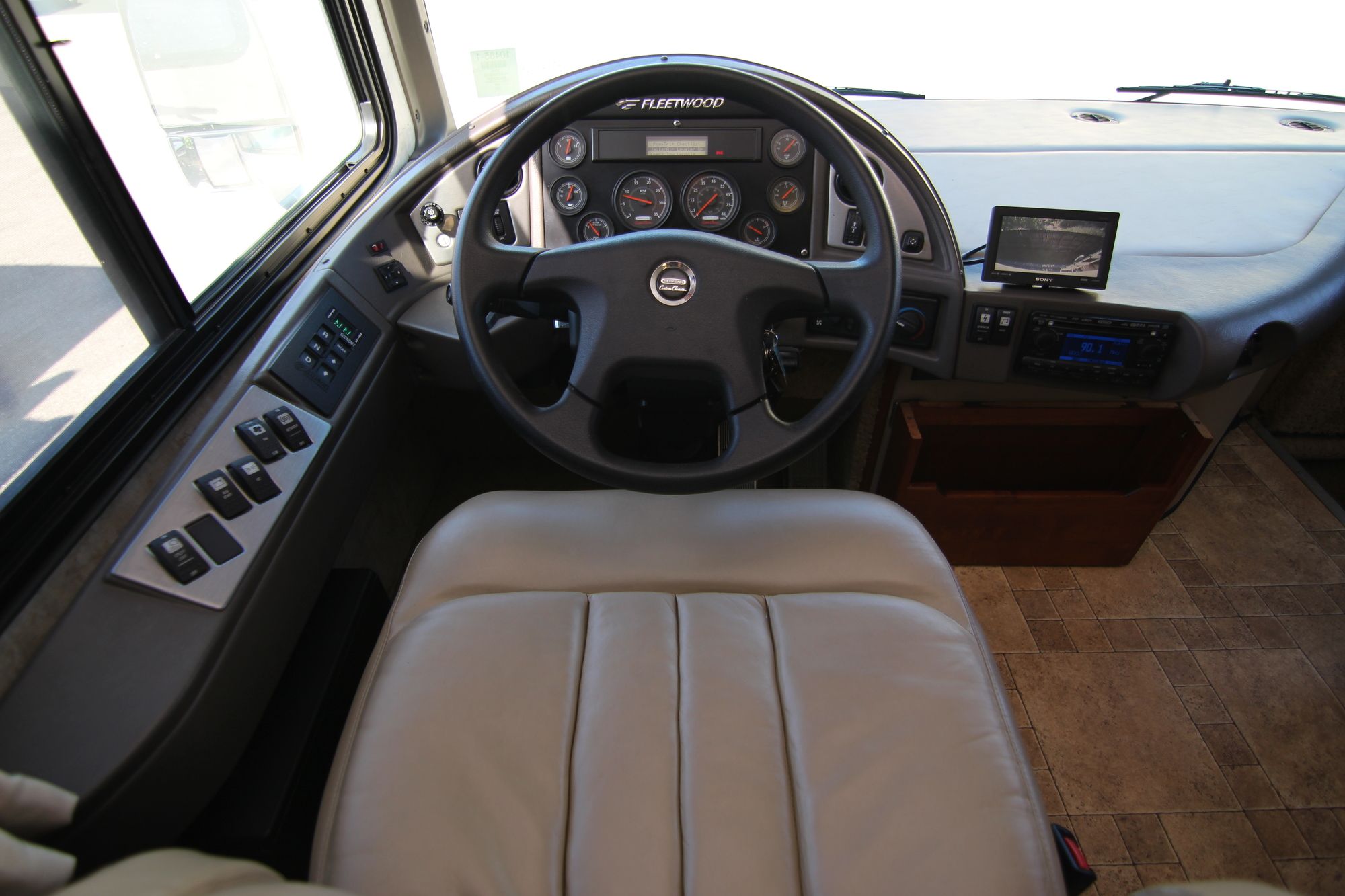 Used 2008 Fleetwood Bounder 38F Class A  For Sale
