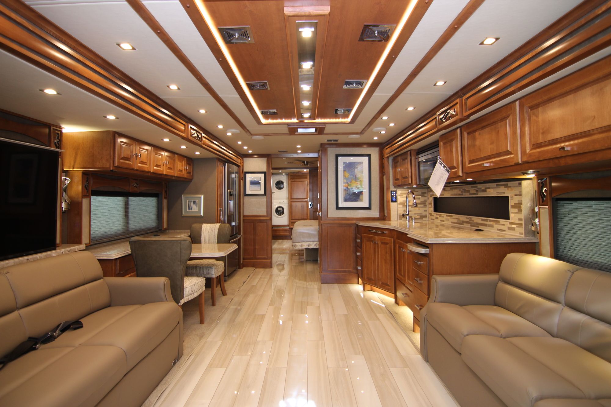 New 2019 Tiffin Motor Homes Phaeton 40 IH Class A  For Sale