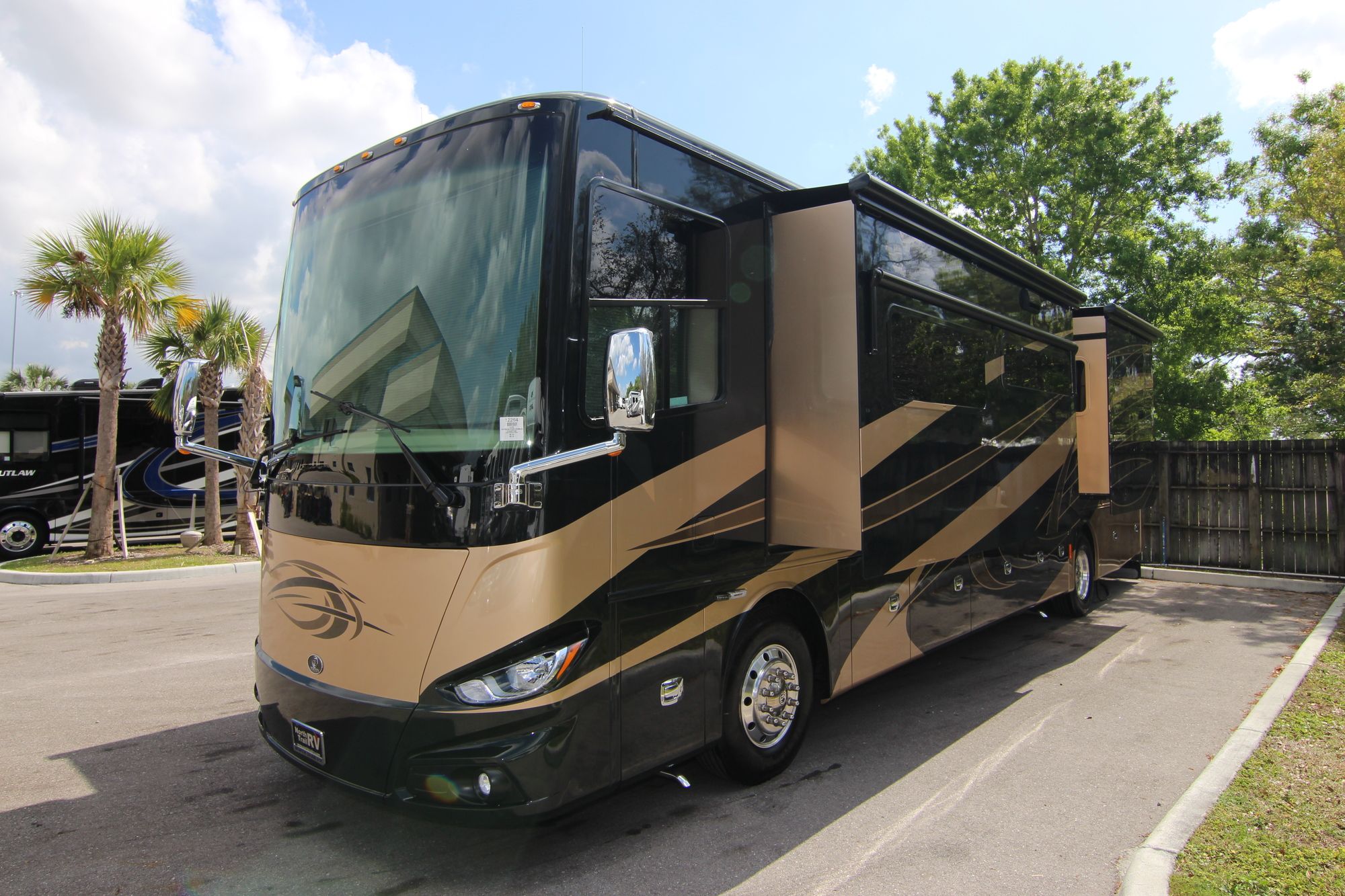 New 2019 Tiffin Motor Homes Phaeton 40 IH Class A  For Sale