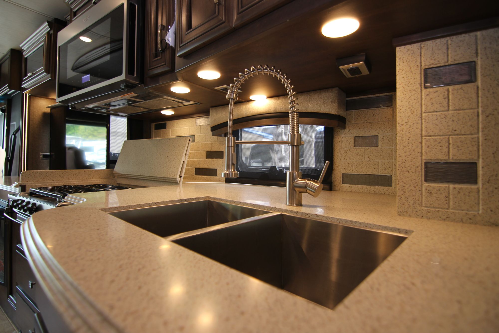 New 2019 Newmar Ventana Le 3709 Class A  For Sale