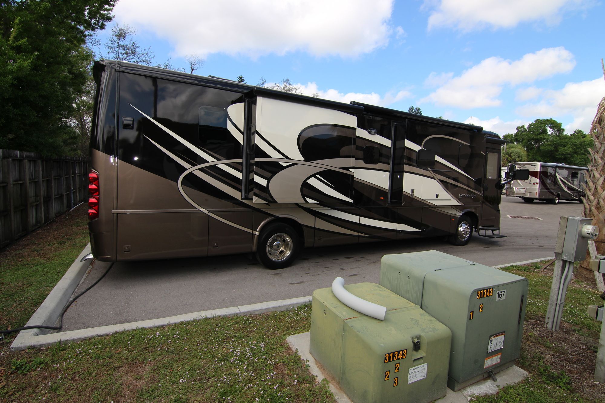 New 2019 Newmar Ventana Le 3709 Class A  For Sale