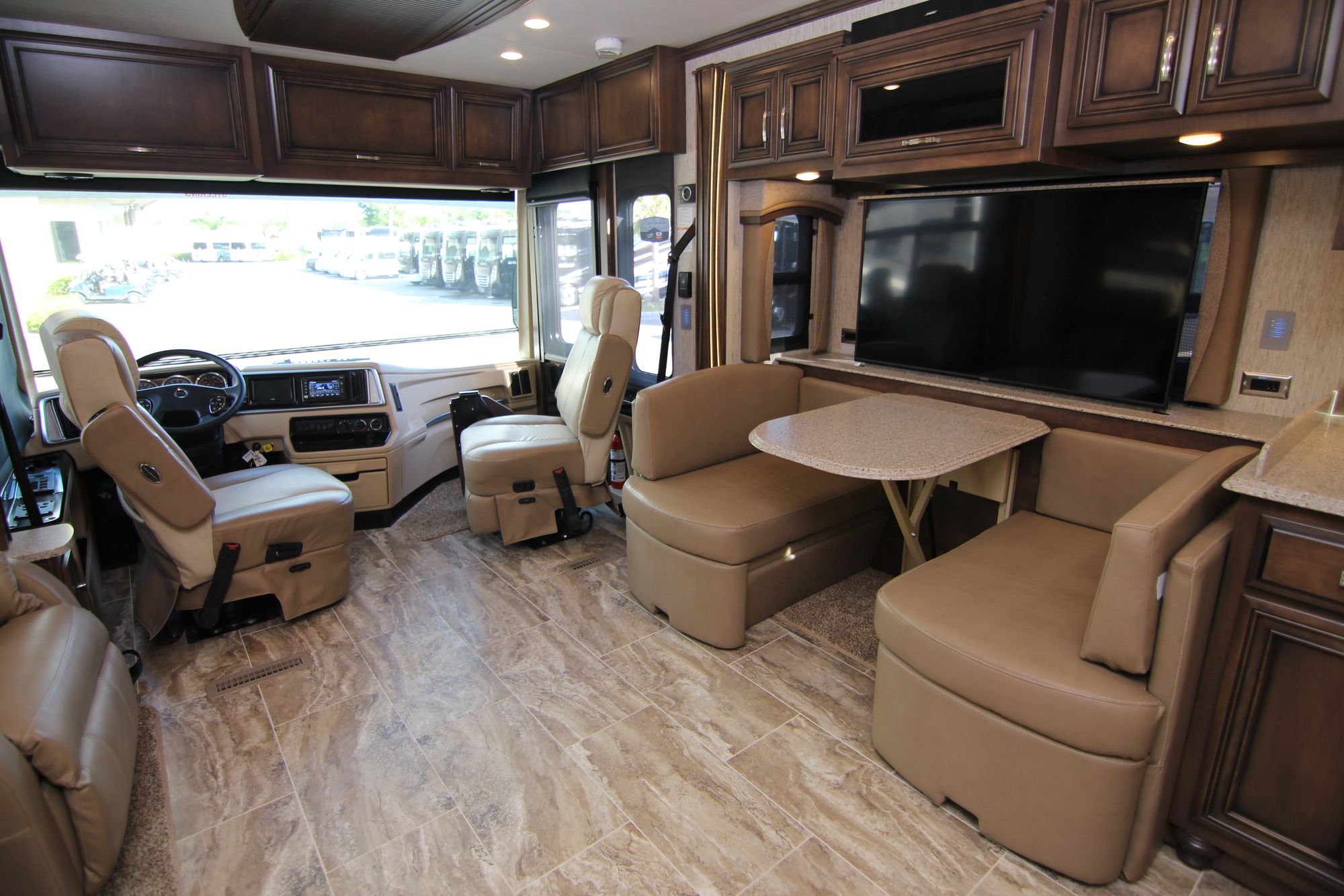 New 2019 Newmar Ventana Le 3412 Class A  For Sale