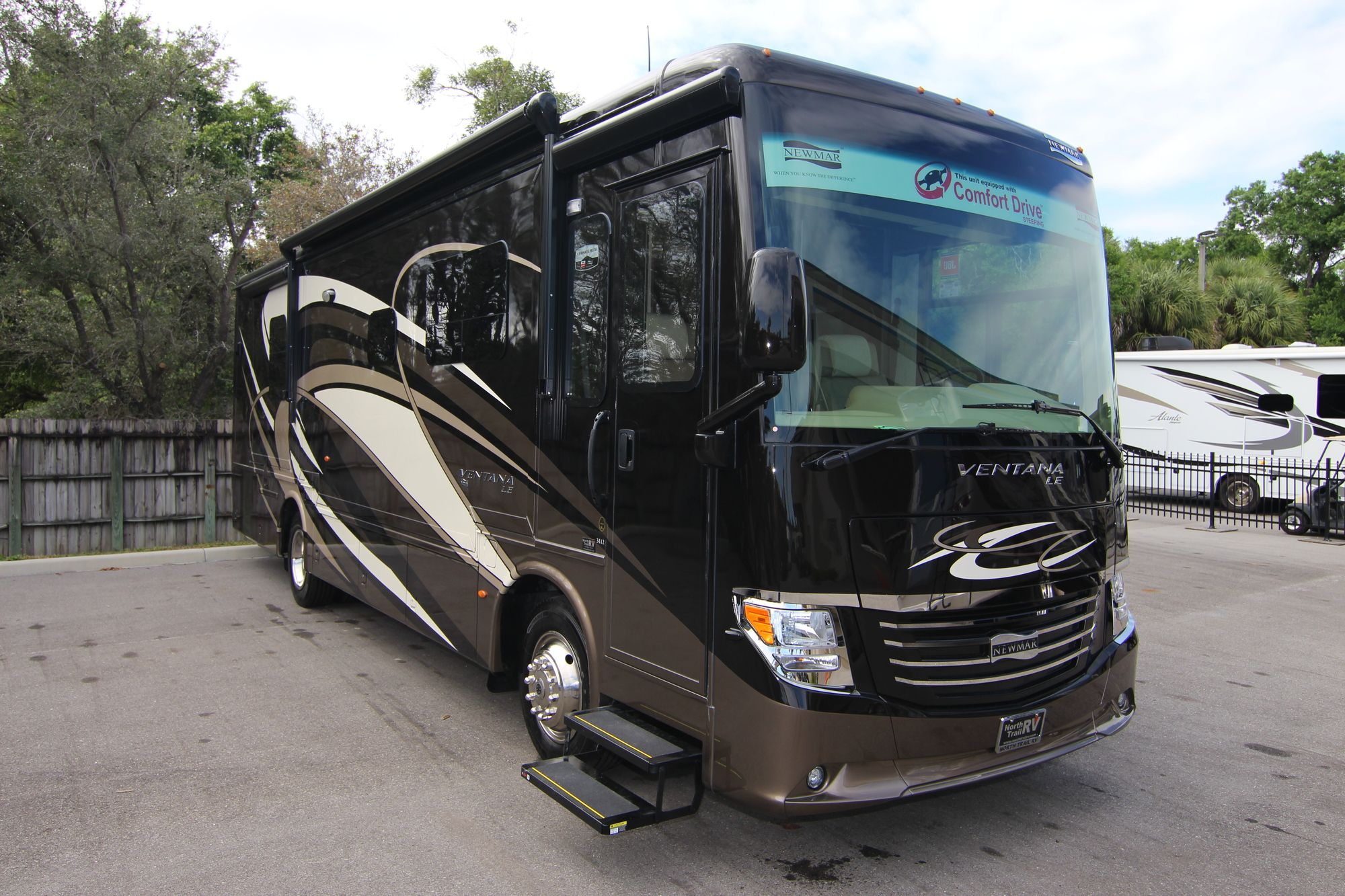 New 2019 Newmar Ventana Le 3412 Class A  For Sale