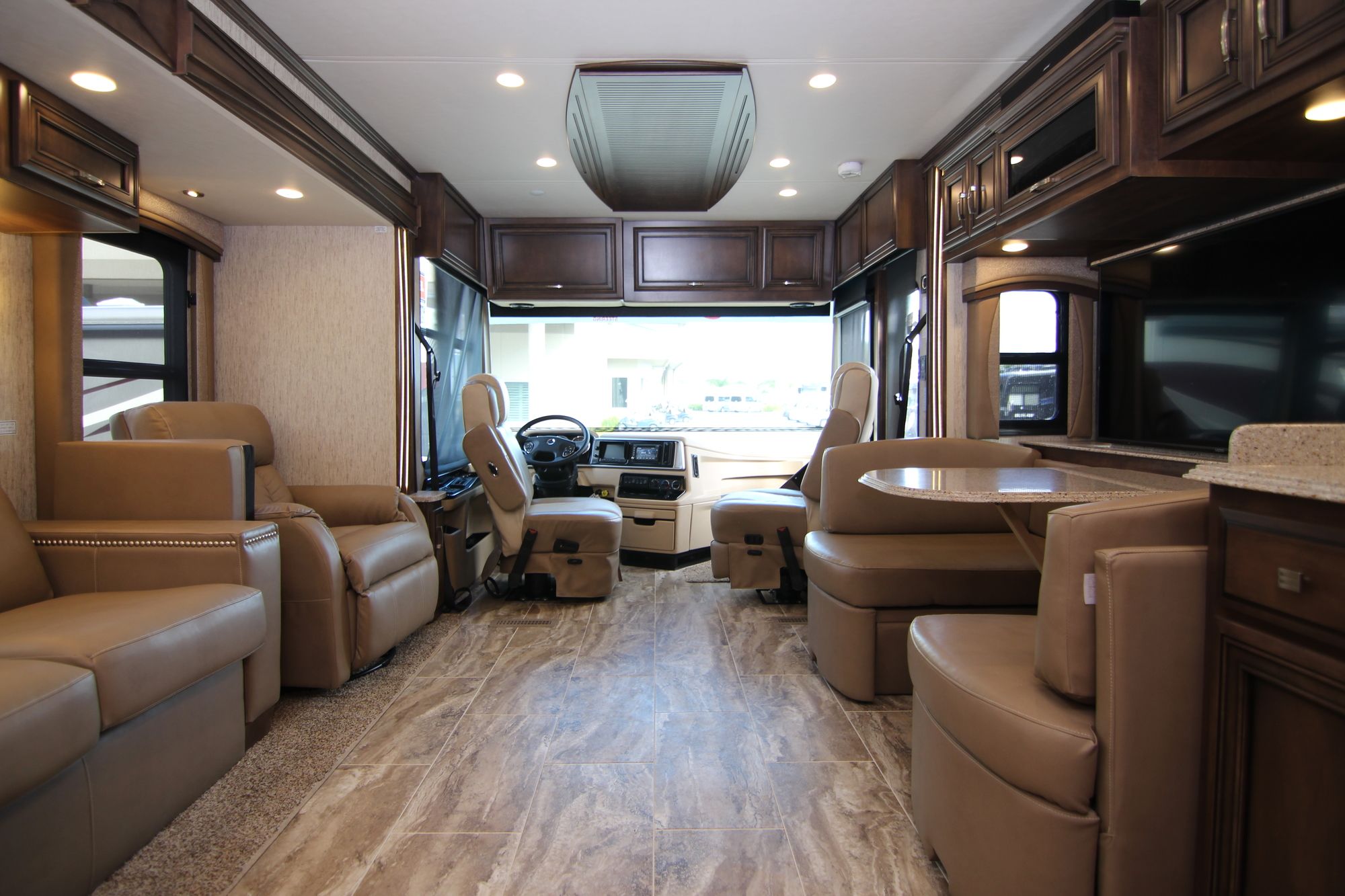 New 2019 Newmar Ventana Le 3412 Class A  For Sale