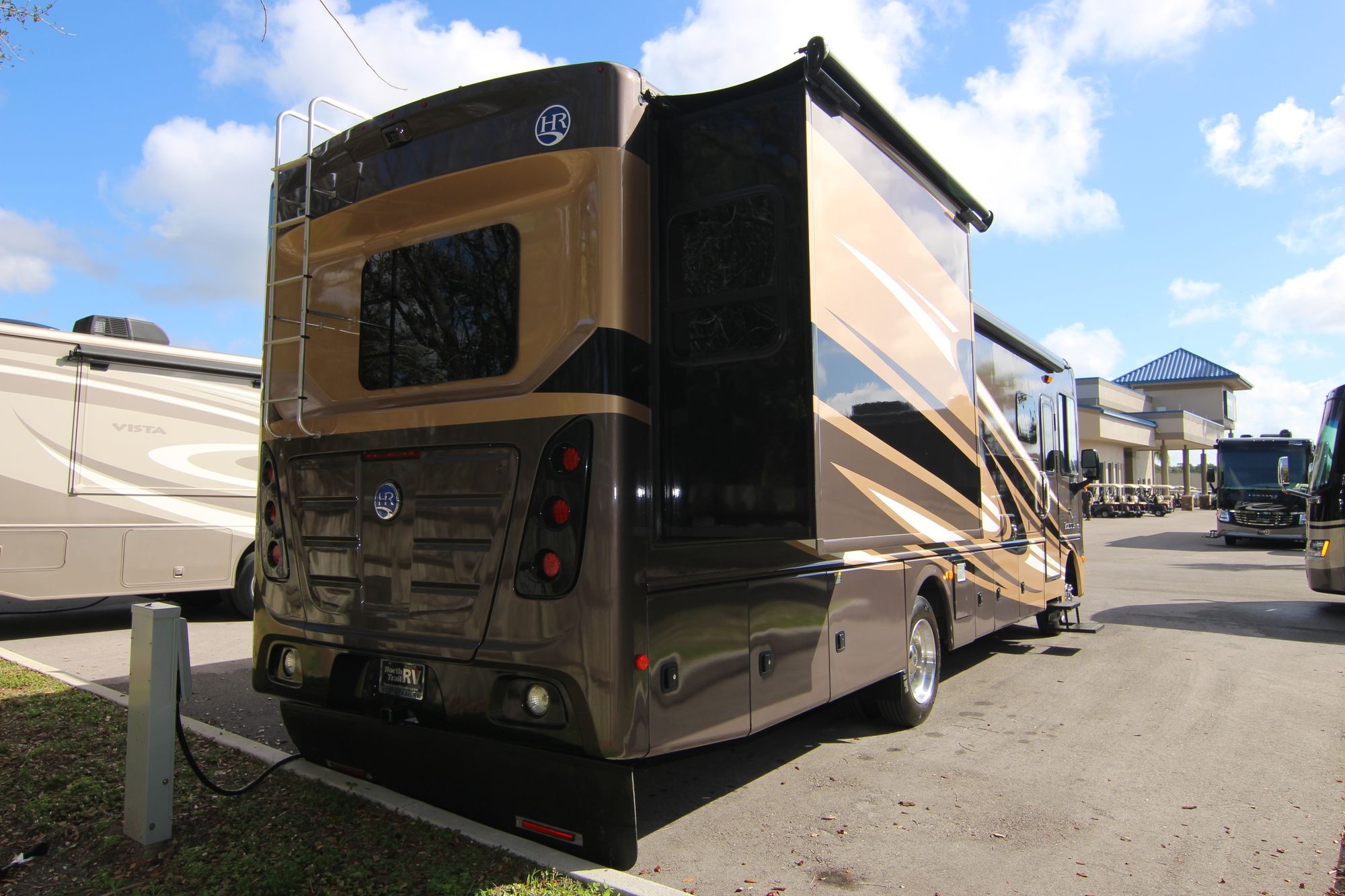 Used 2016 Holiday Rambler Vacationer 35DK Class A  For Sale