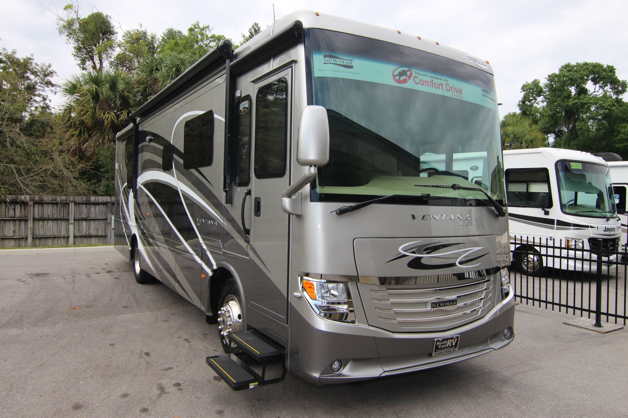 New 2019 Newmar Ventana Le 3412 Class A  For Sale