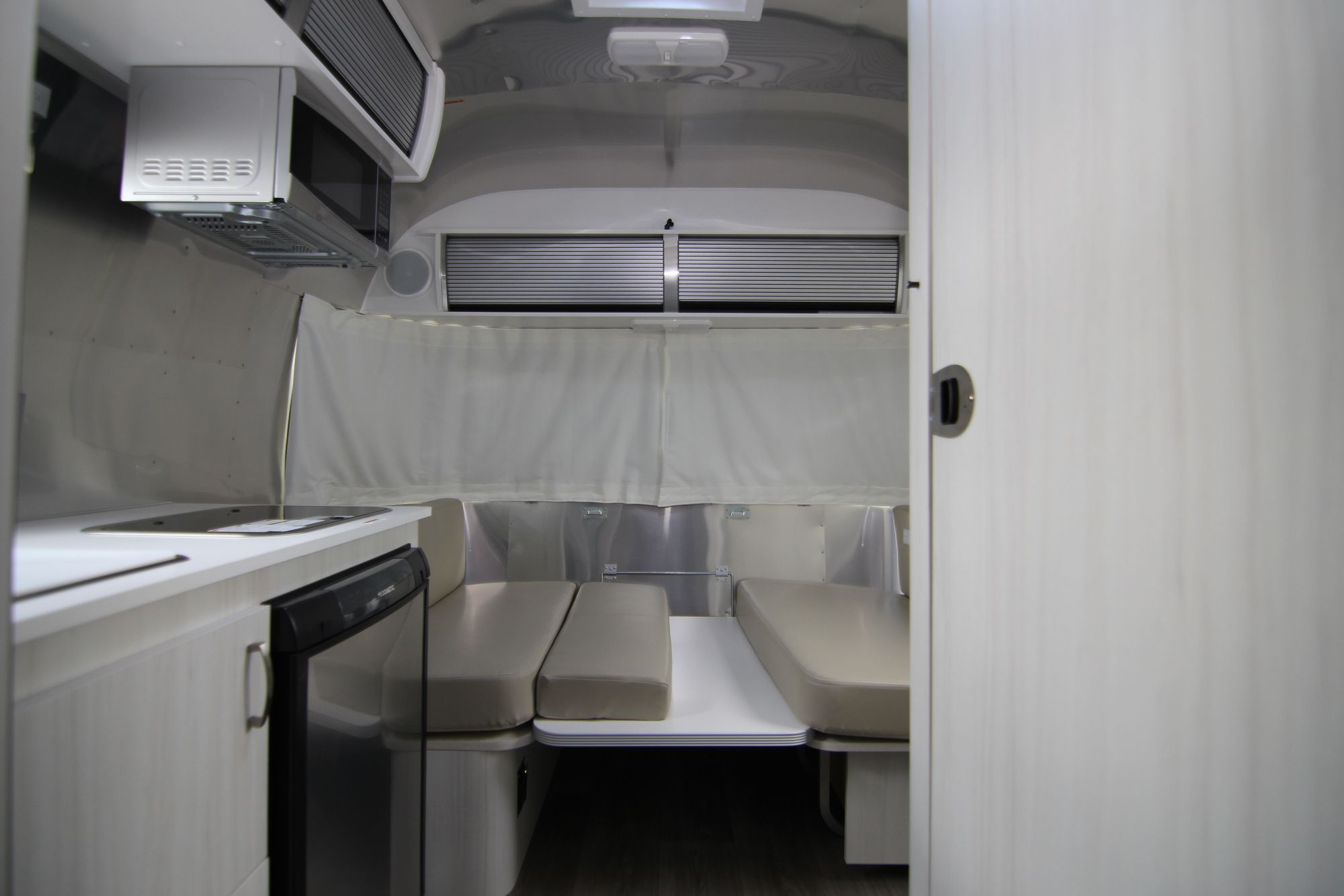 New 2019 Airstream Sport 16RB Travel Trailer  For Sale