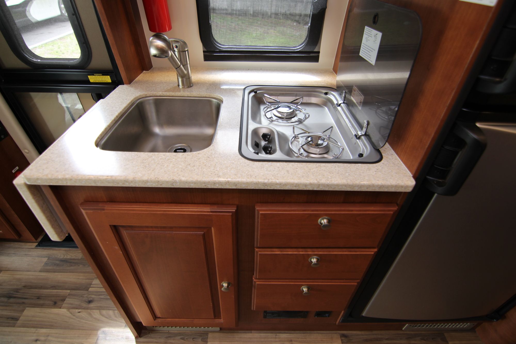 Used 2019 Coach House Platinum 261XL Class C  For Sale