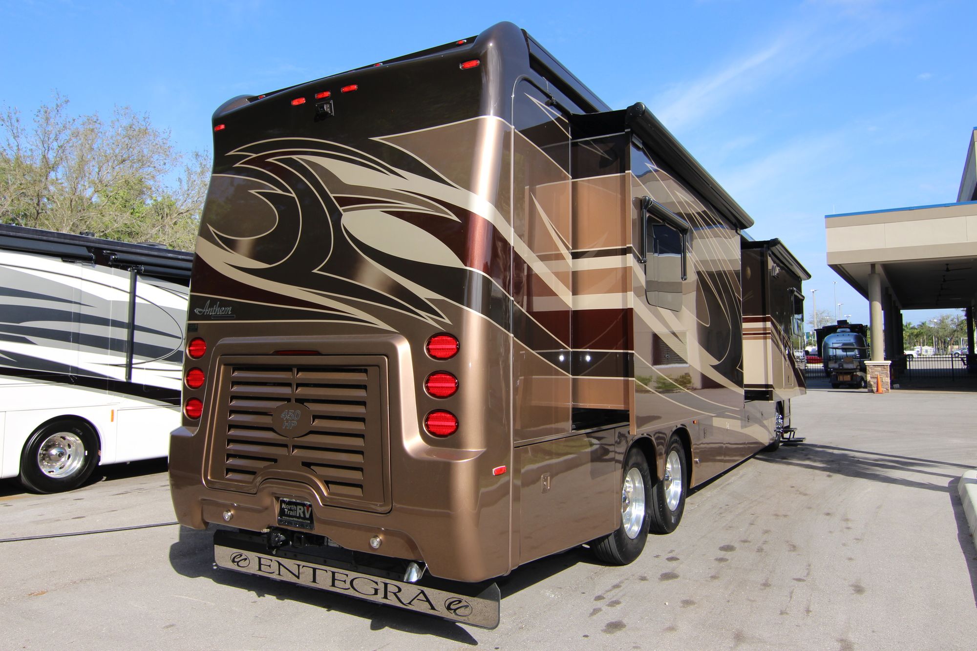 Used 2013 Entegra Anthem 42DLQ Class A  For Sale