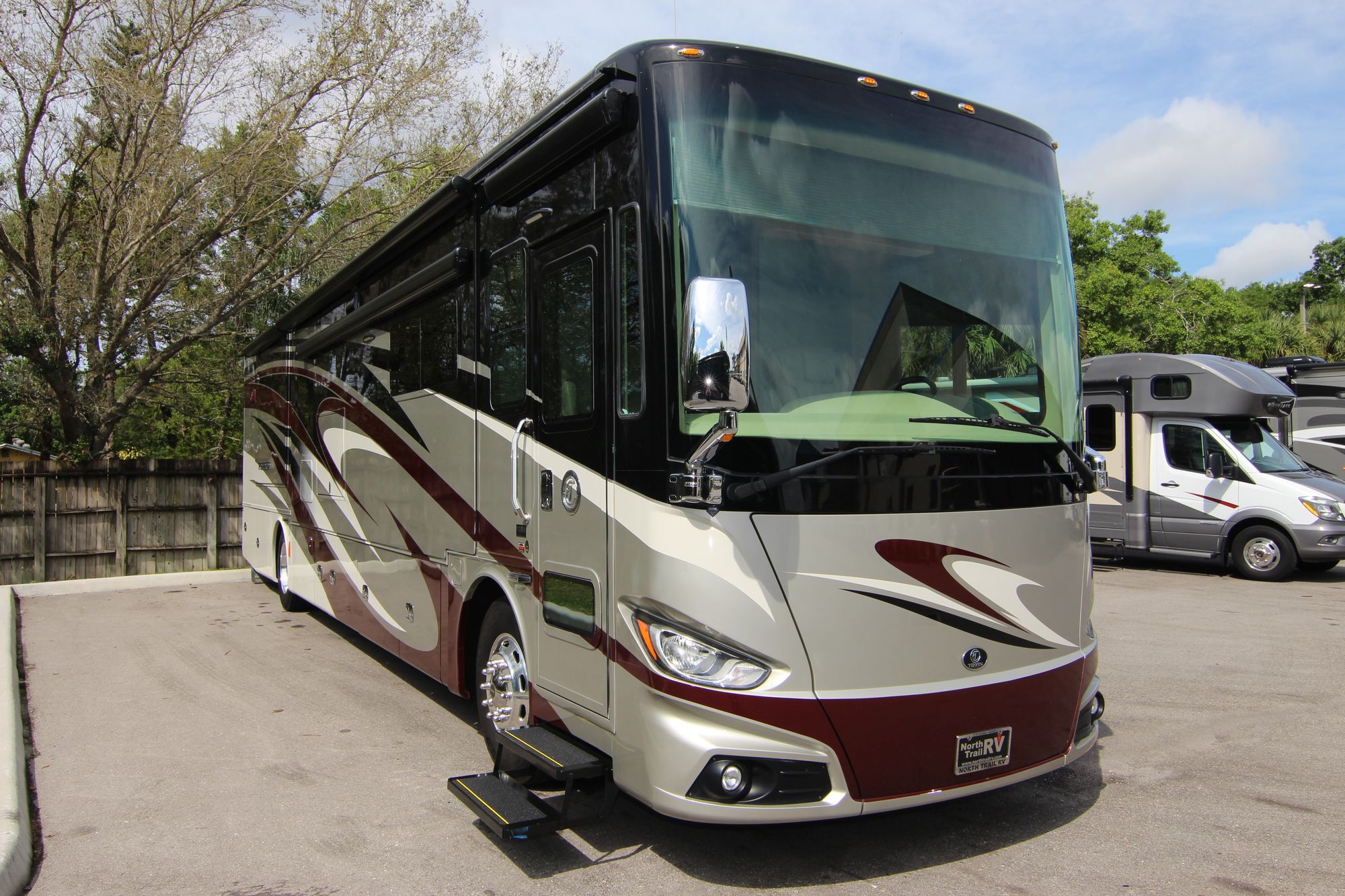 Used 2017 Tiffin Motor Homes Phaeton 40AH Class A  For Sale