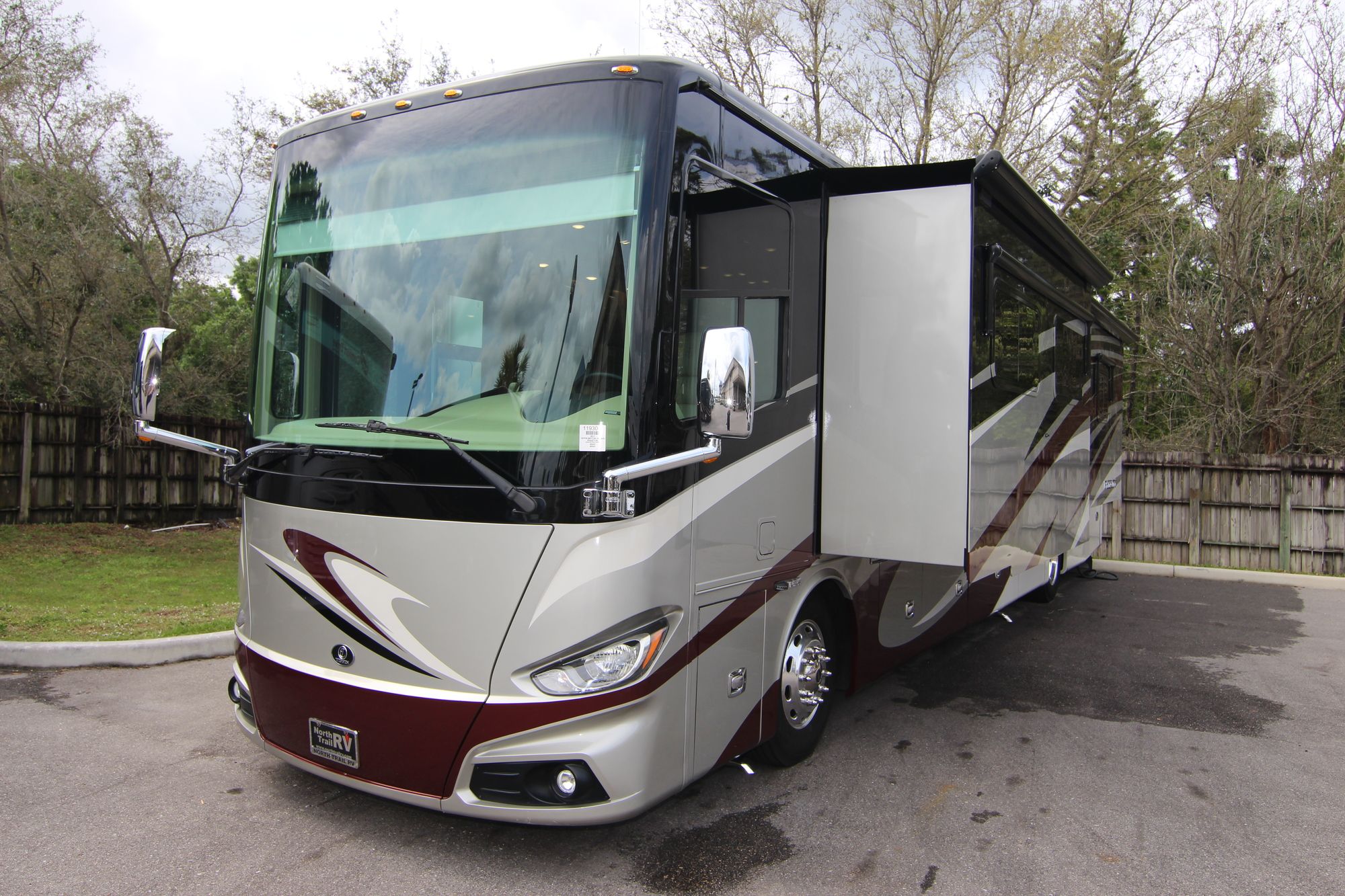 Used 2017 Tiffin Motor Homes Phaeton 40AH Class A  For Sale