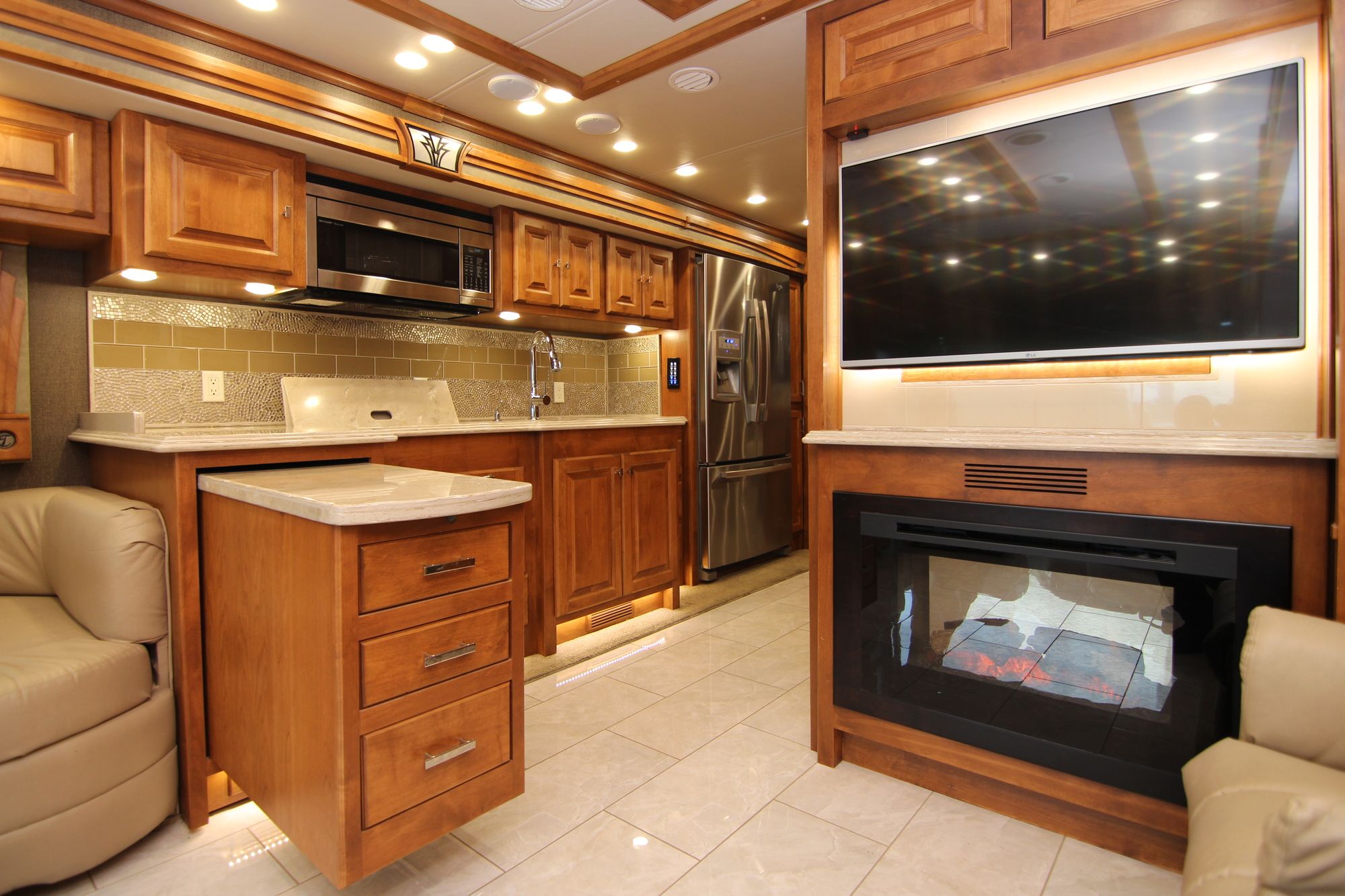 Used 2017 Tiffin Motor Homes Phaeton 40AH Class A  For Sale