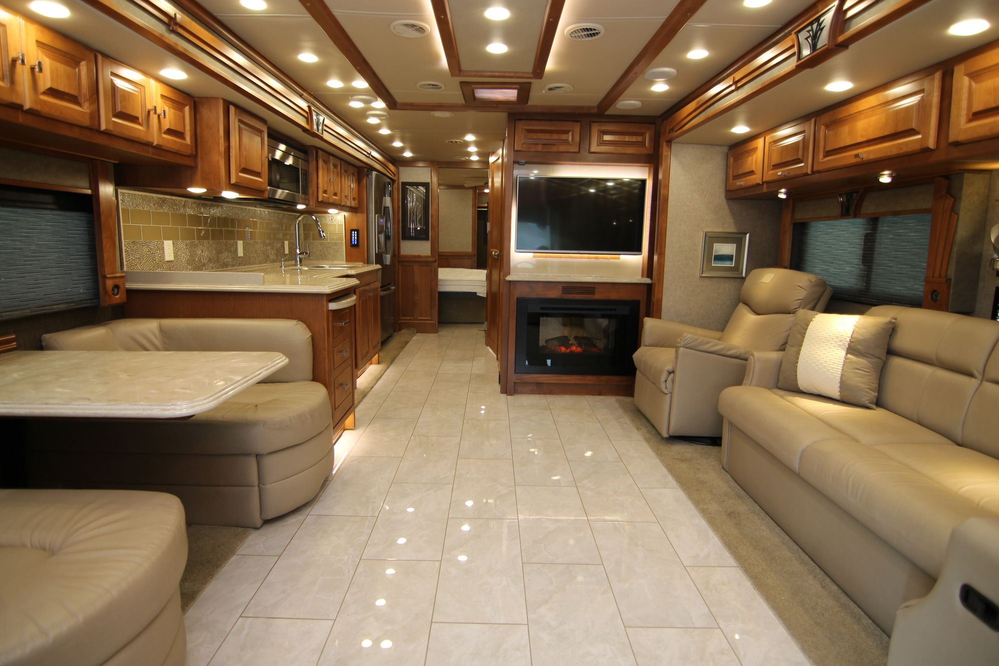 Used 2017 Tiffin Motor Homes Phaeton 40AH Class A  For Sale