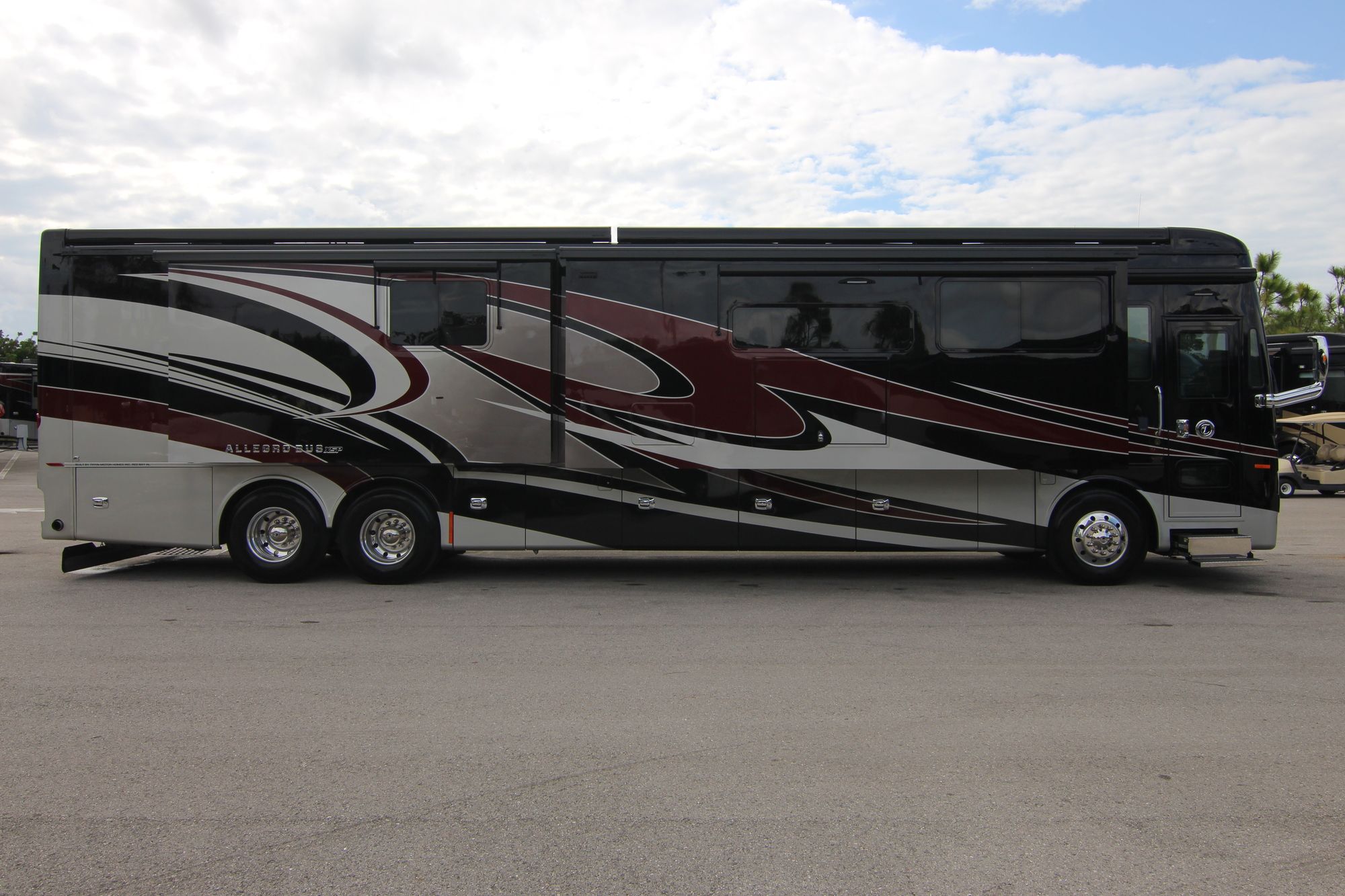 New 2019 Tiffin Motor Homes Allegro Bus 45OPP Class A  For Sale