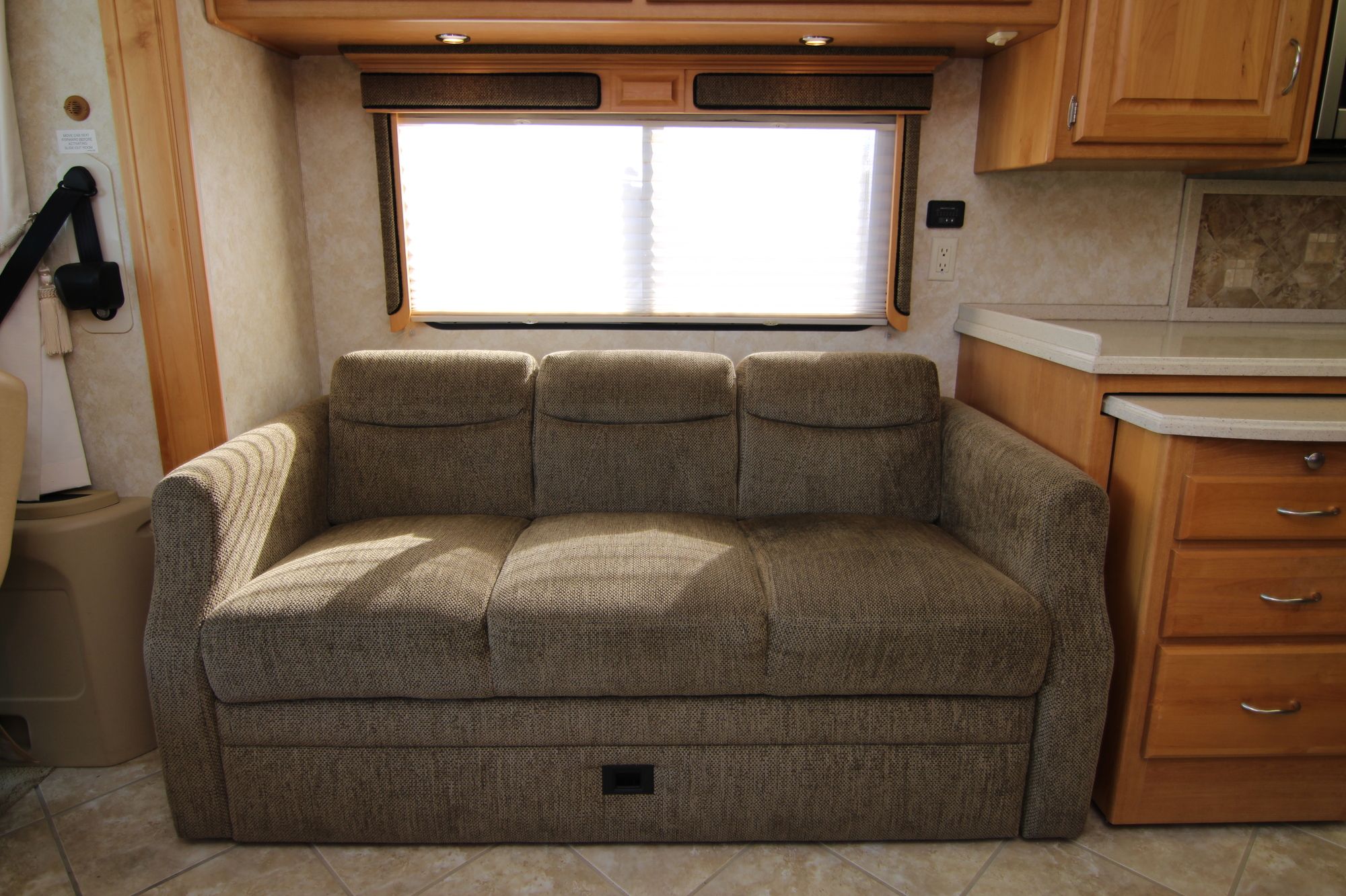 Used 2007 Holiday Rambler Endeavor 40PRQ Class A  For Sale