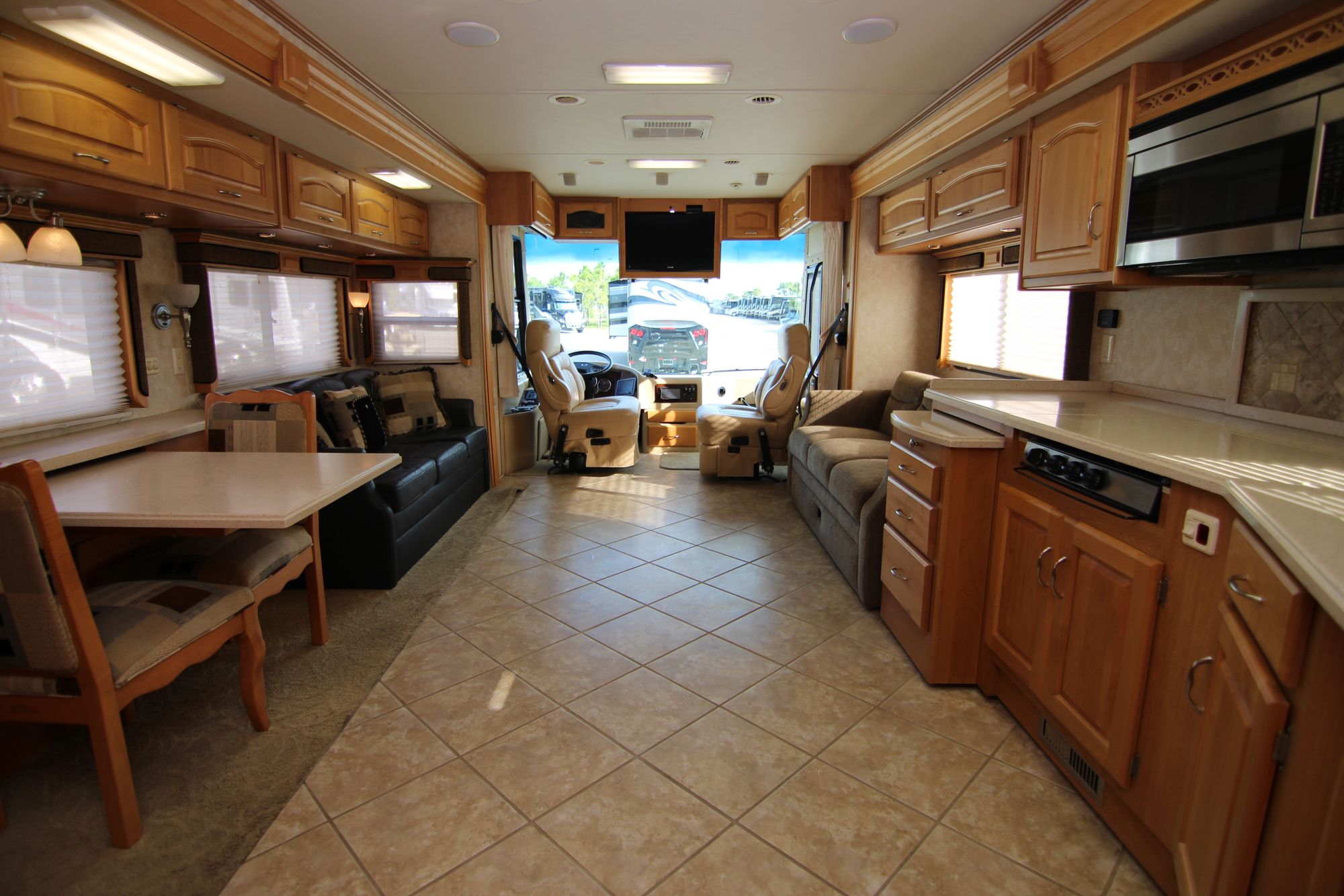 Used 2007 Holiday Rambler Endeavor 40PRQ Class A  For Sale