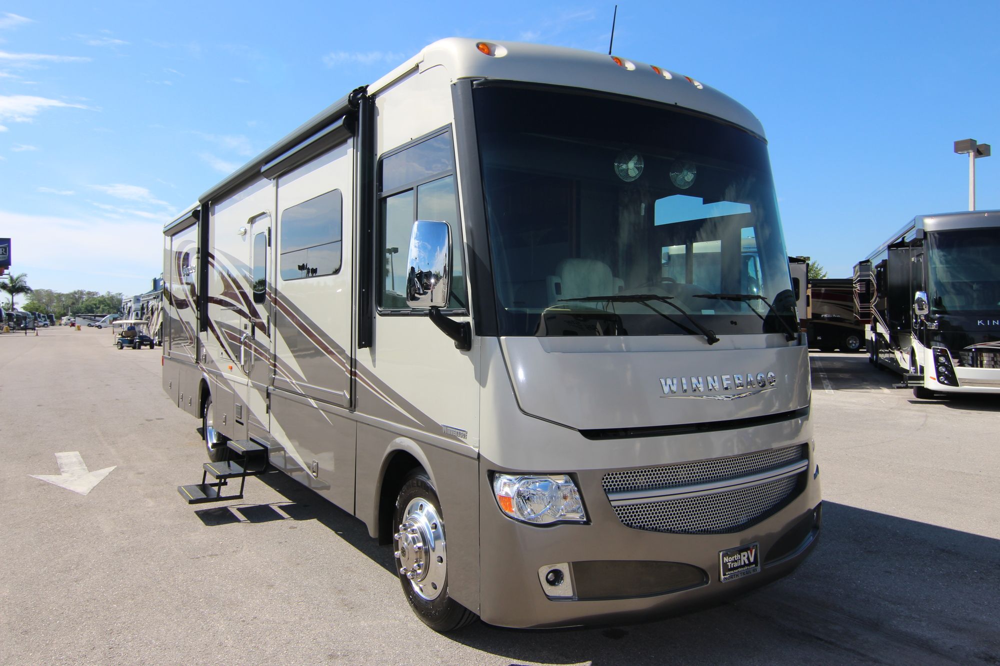 Used 2016 Winnebago Adventurer 35P Class A  For Sale