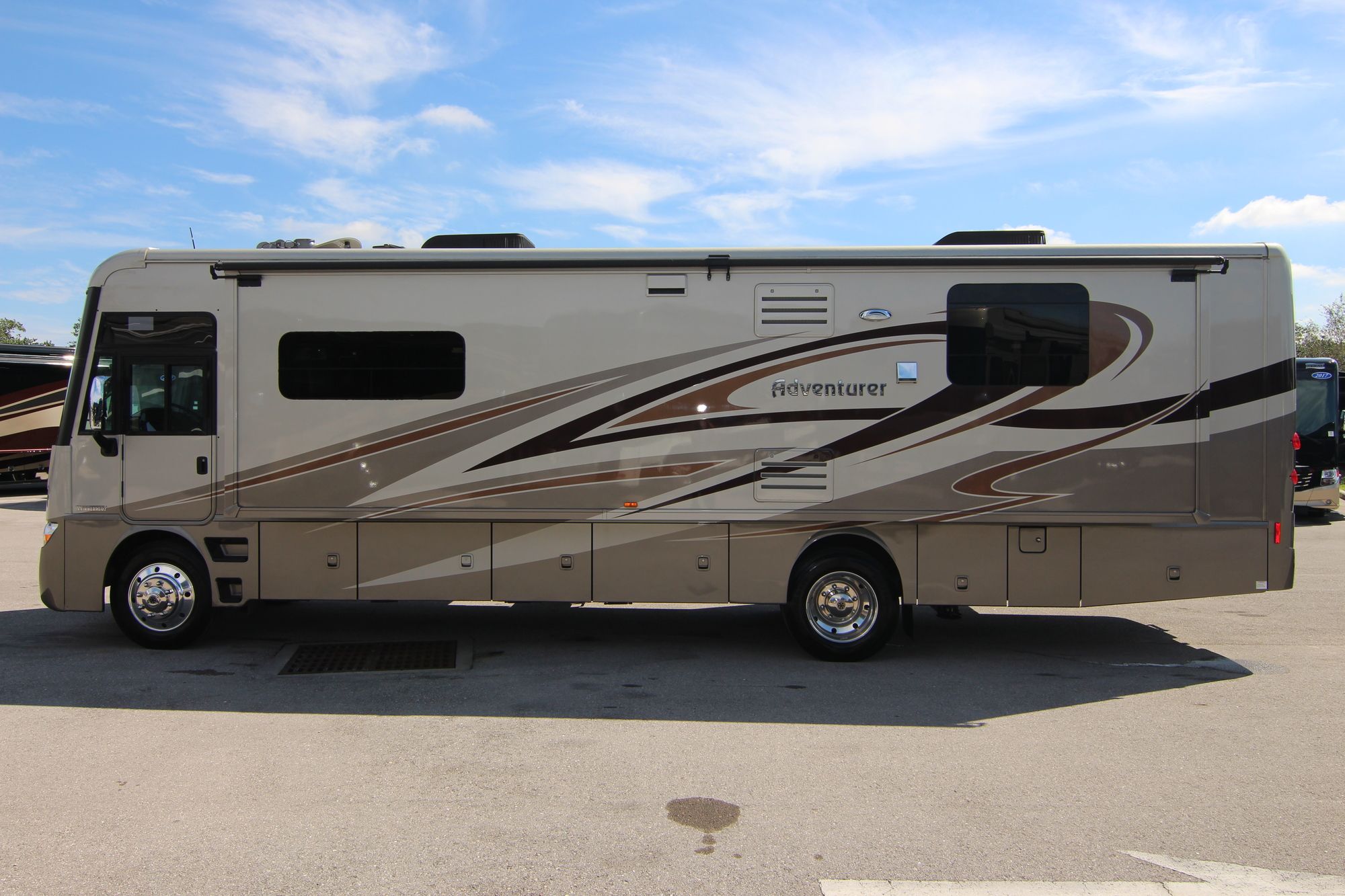 Used 2016 Winnebago Adventurer 35P Class A  For Sale