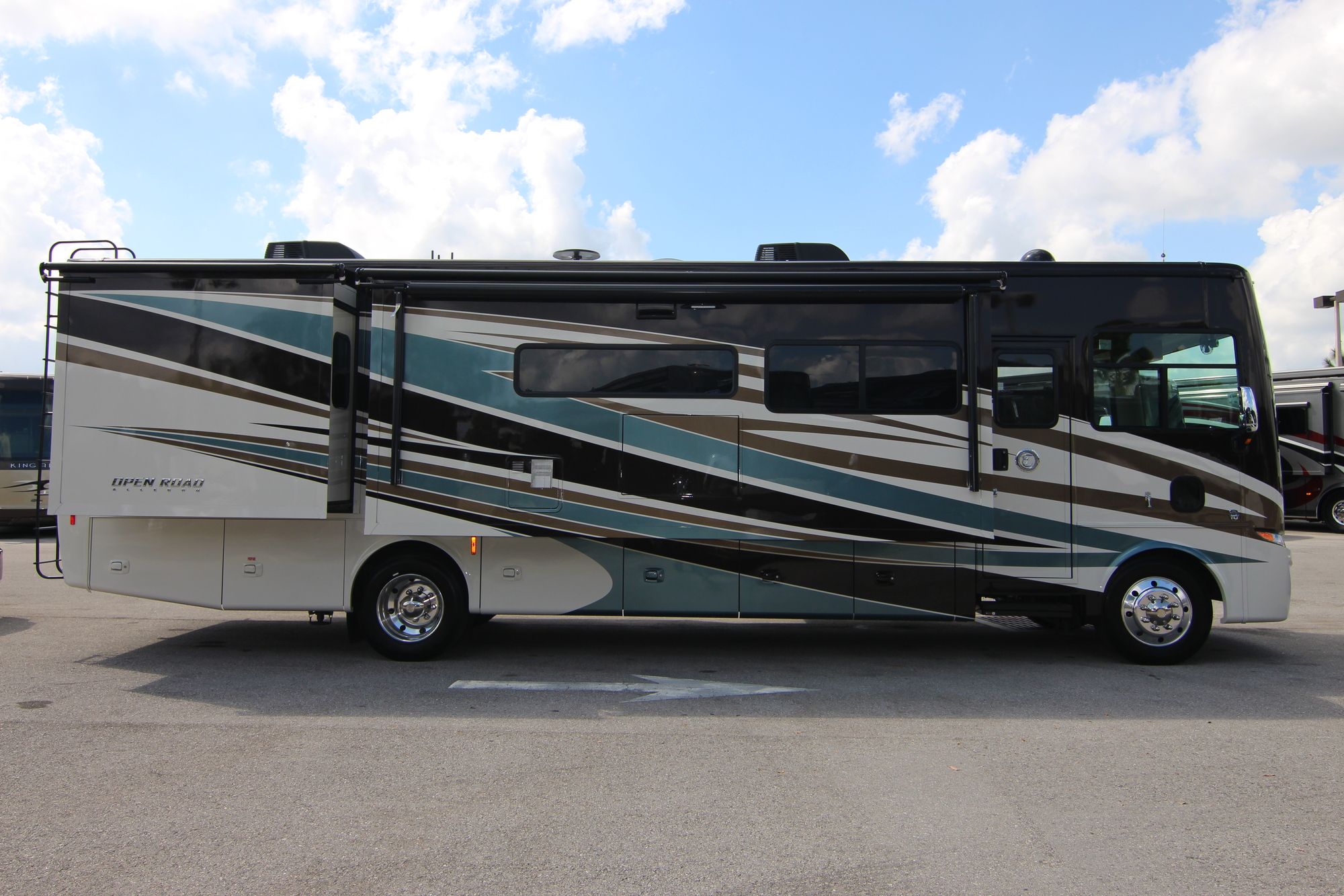 New 2019 Tiffin Motor Homes Allegro 34PA Class A  For Sale