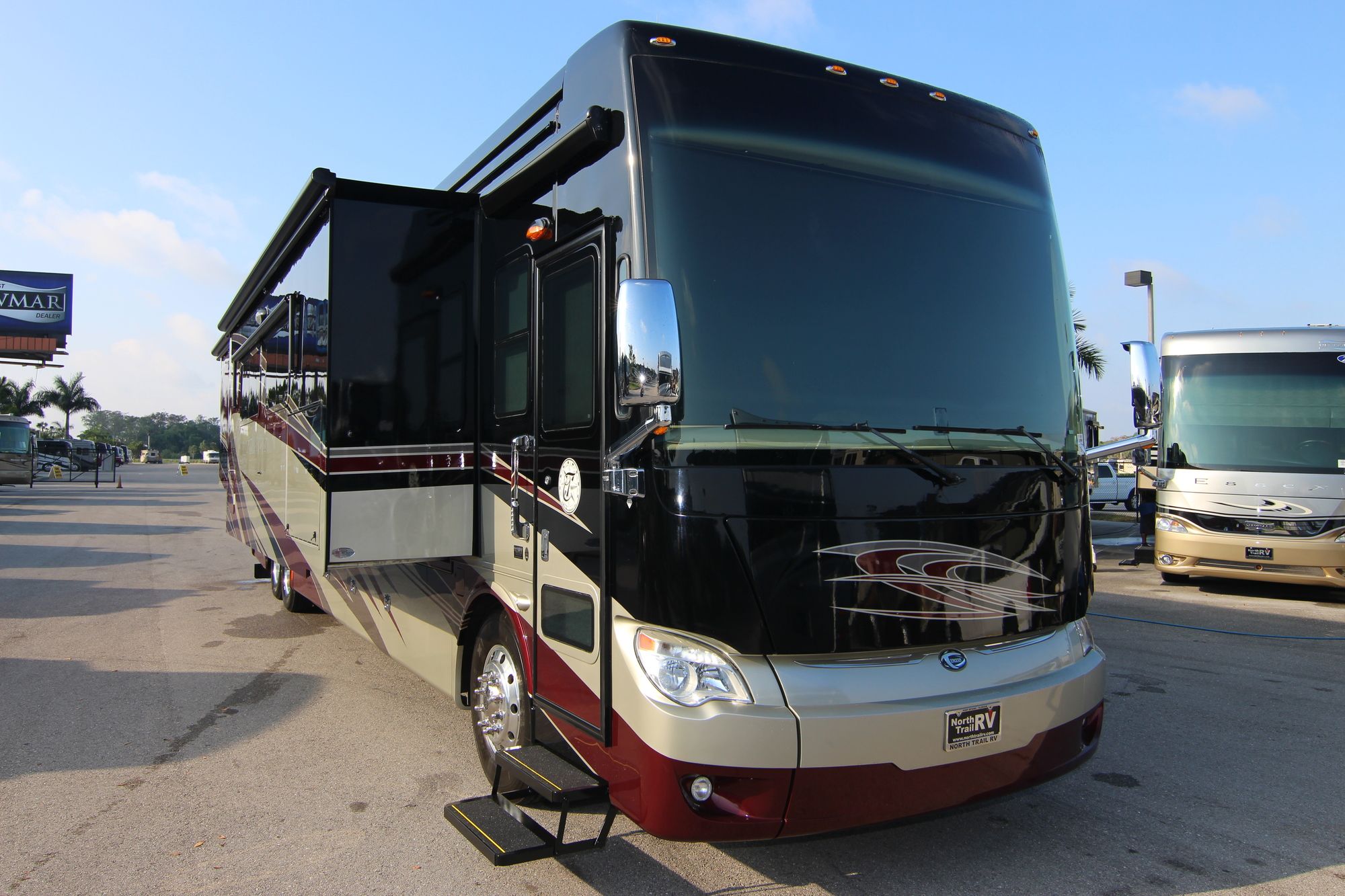 Used 2014 Tiffin Motor Homes Allegro Bus 45LP Class A  For Sale