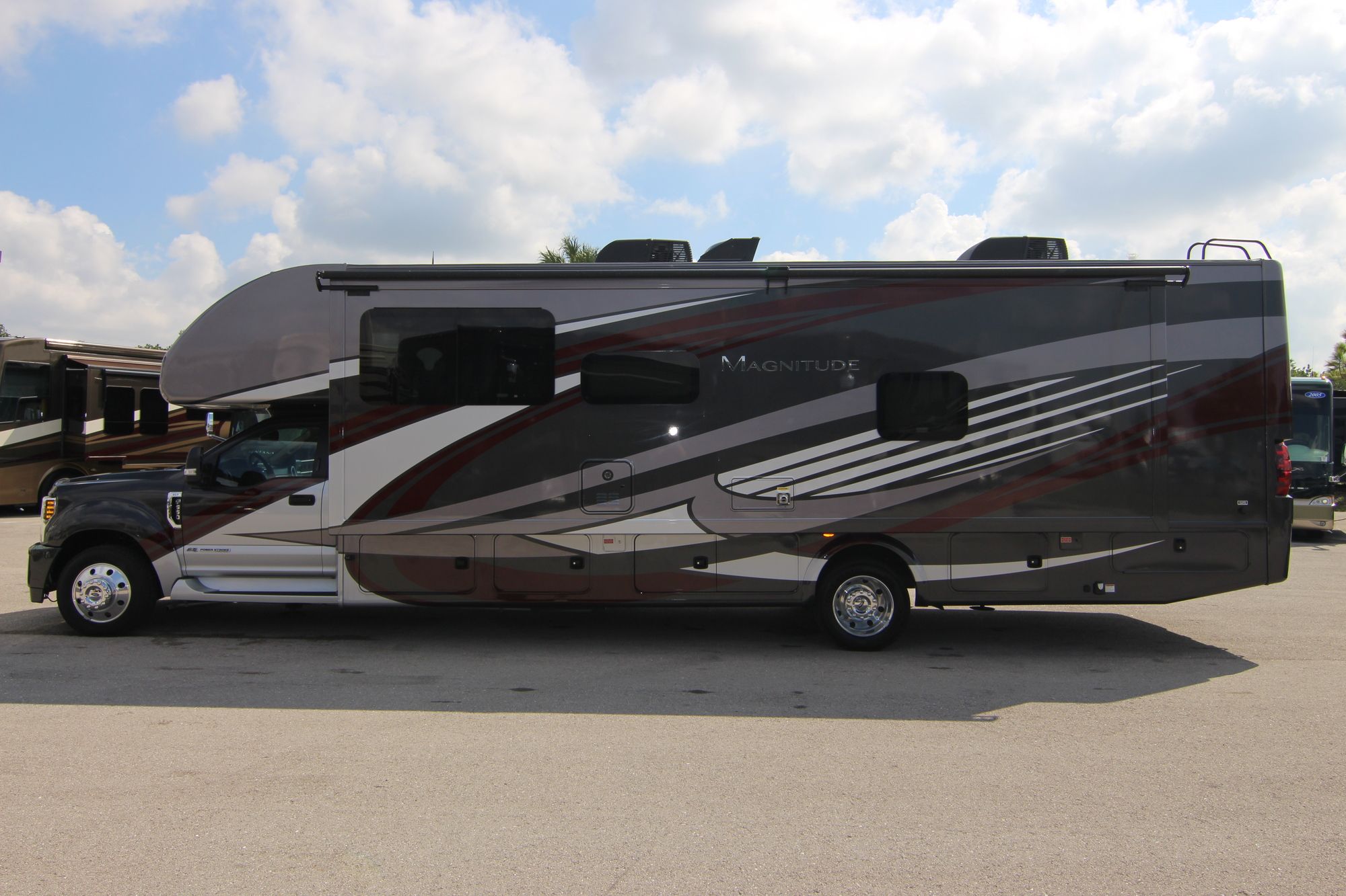 New 2019 Thor Magnitude BH35 Class C  For Sale