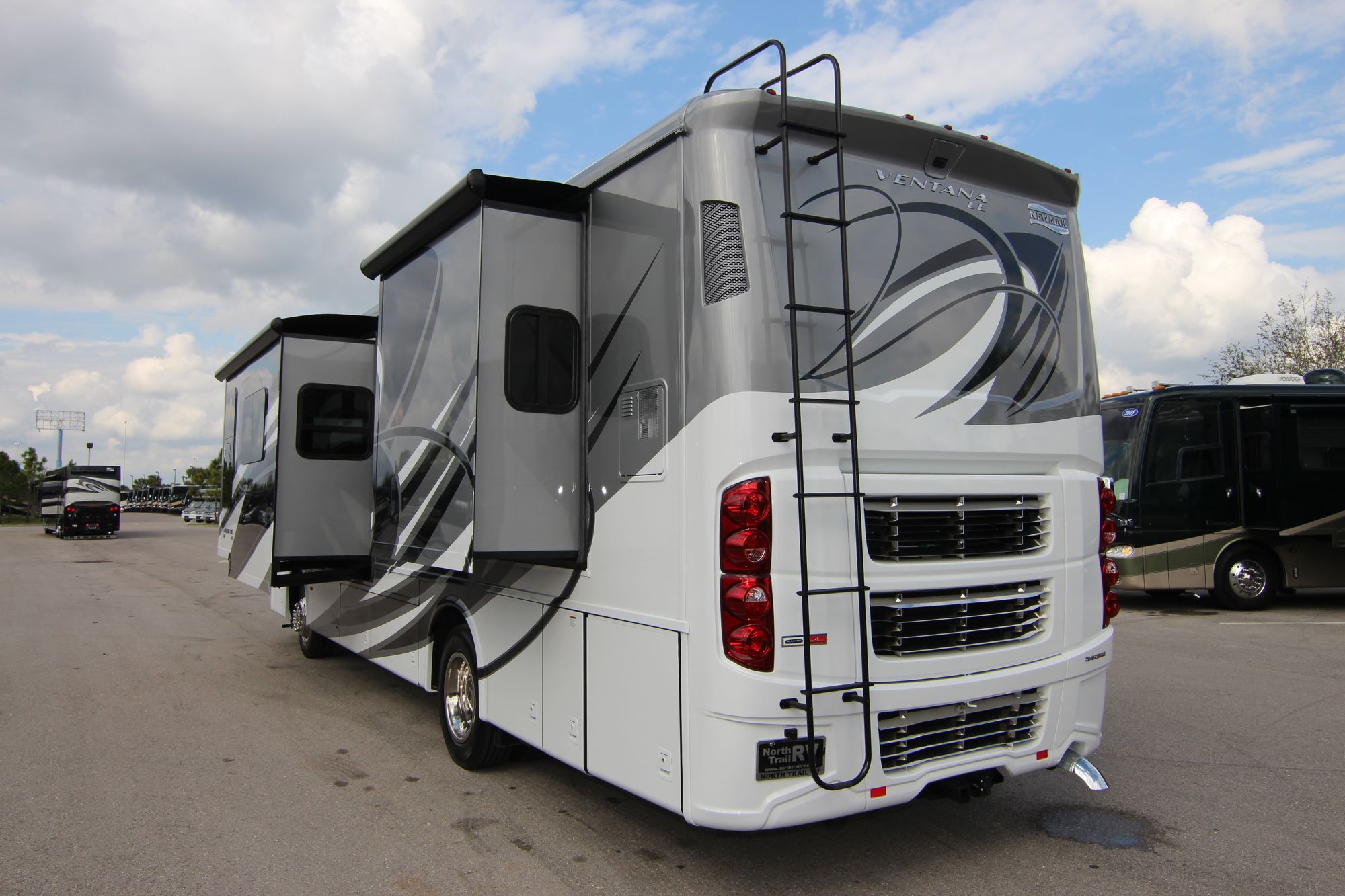 New 2019 Newmar Ventana Le 3412 Class A  For Sale