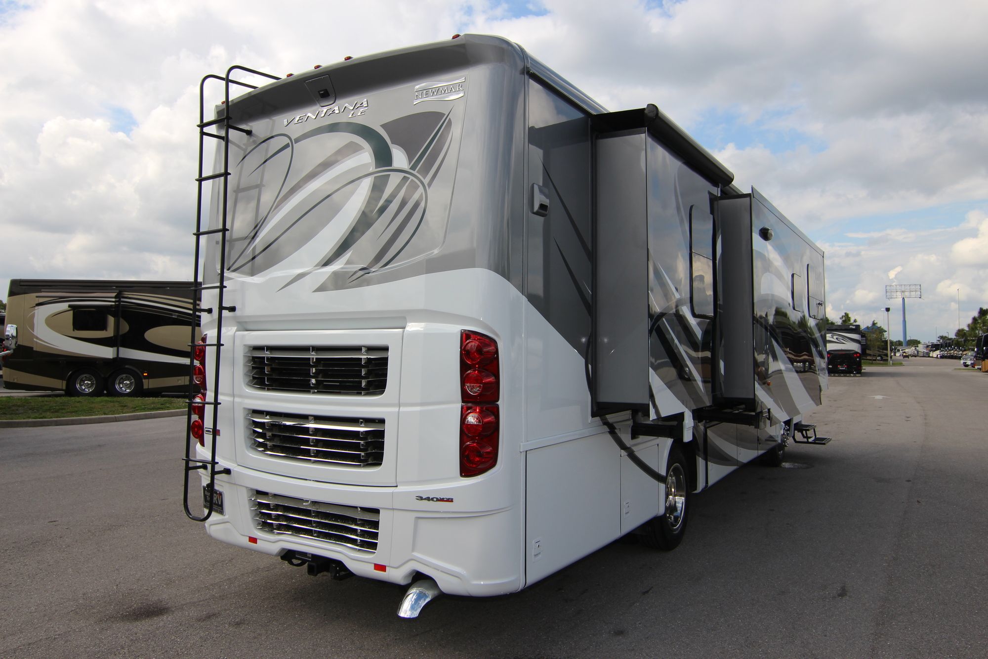 New 2019 Newmar Ventana Le 3412 Class A  For Sale