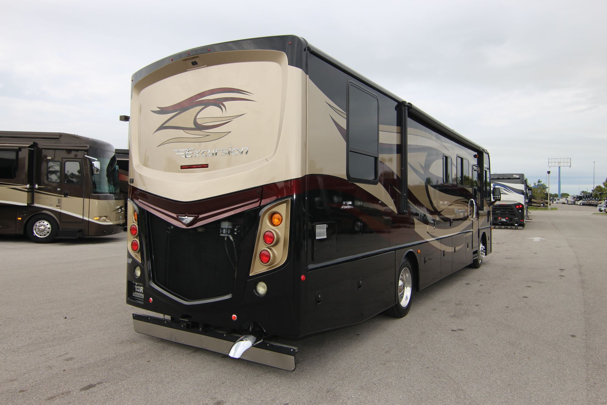 Used 2014 Fleetwood Excursion 35B Class A  For Sale