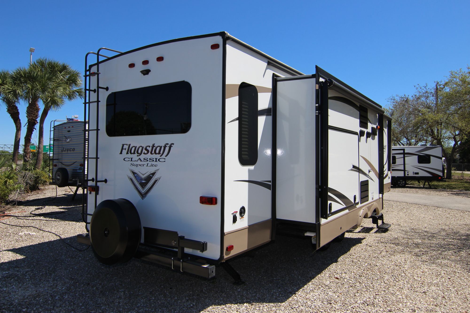 Used 2017 Forest River Flagstaff 8620KBS Travel Trailer  For Sale