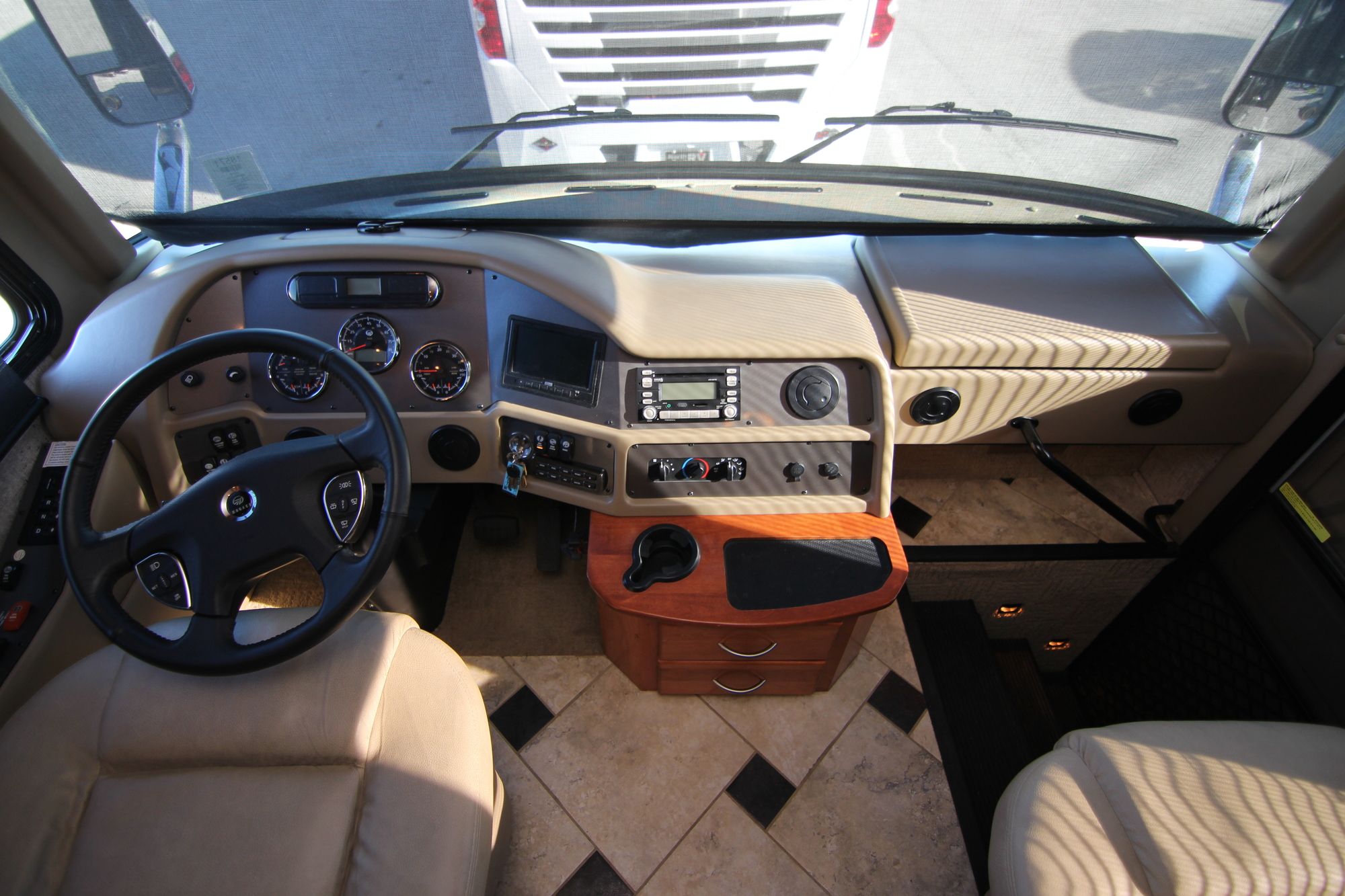 Used 2010 Monaco Diplomat 42SKQ Class A  For Sale