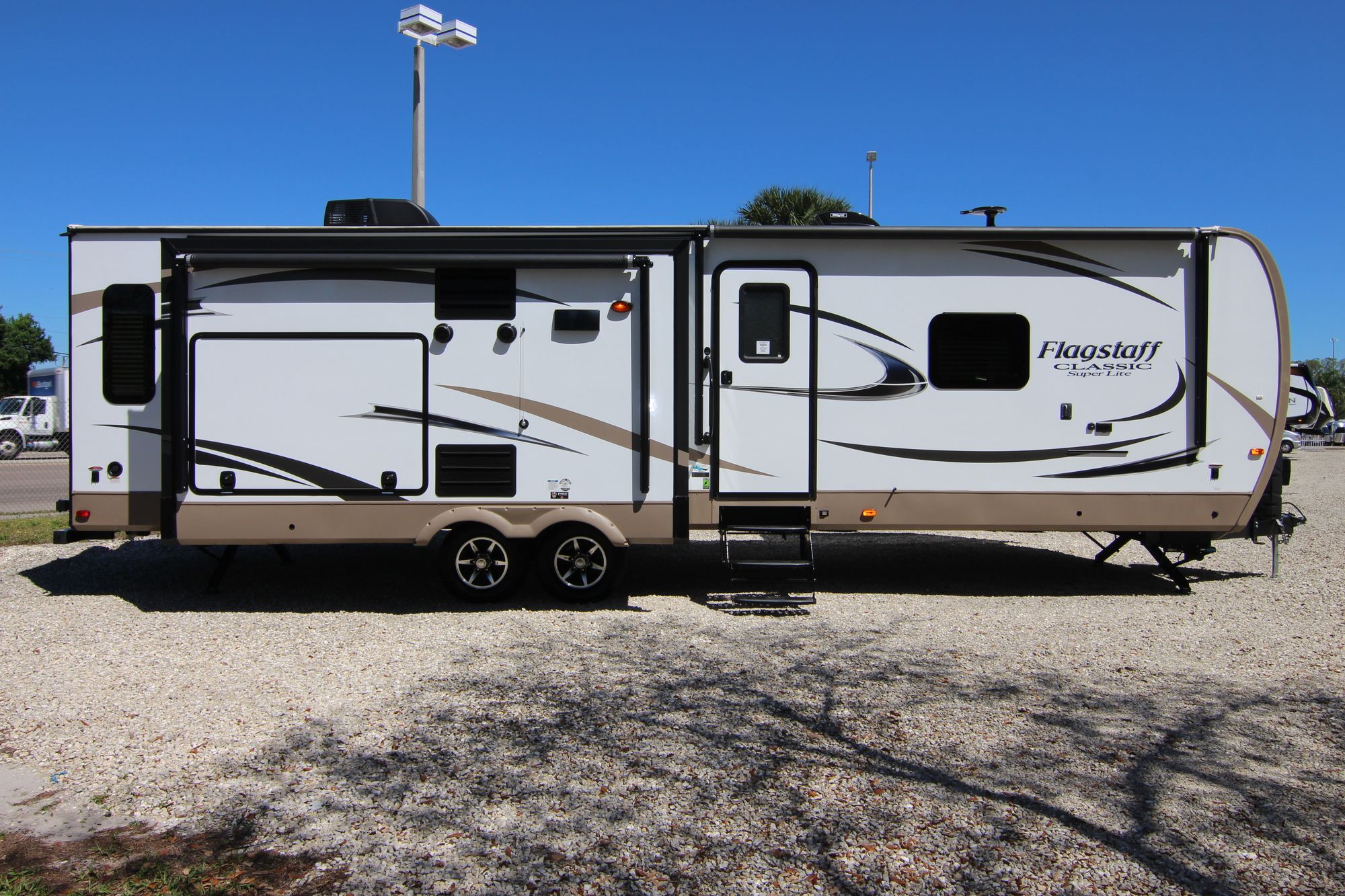 Used 2017 Forest River Flagstaff 8620KBS Travel Trailer  For Sale