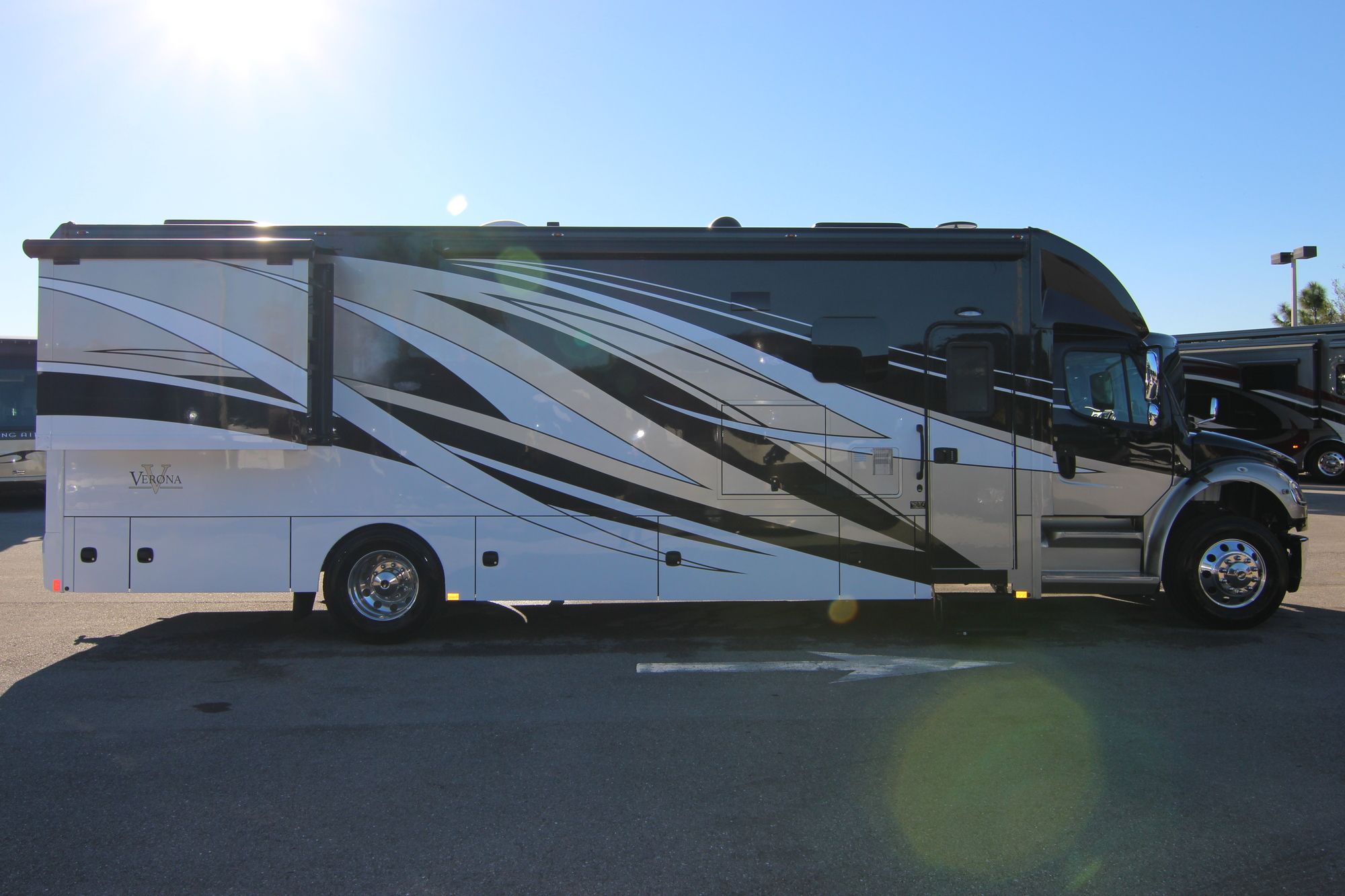 New 2019 Renegade Rv Verona 36VSB Super C  For Sale