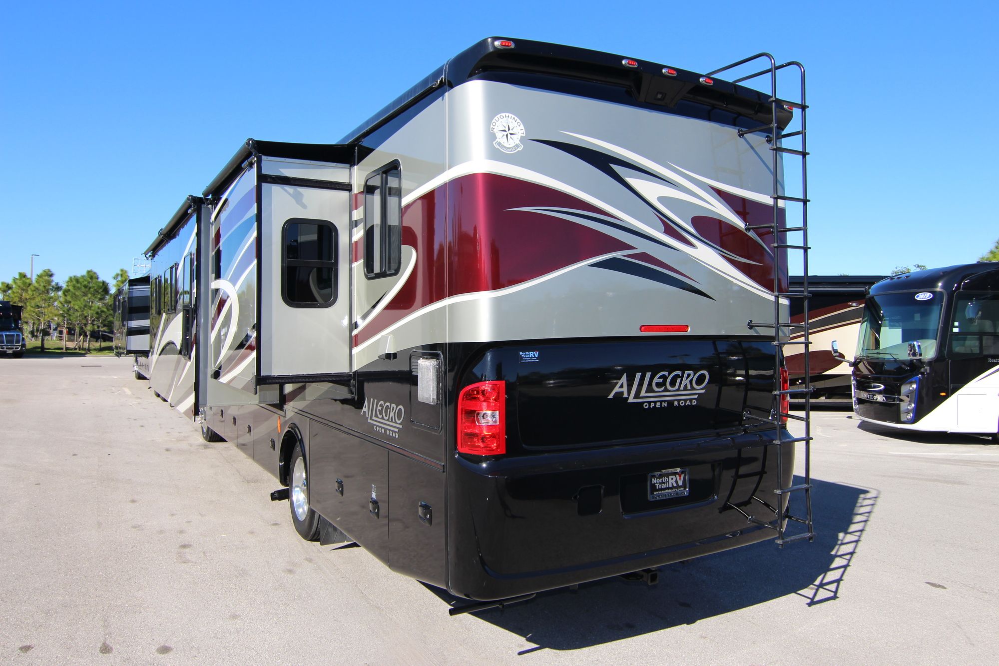 Used 2014 Tiffin Motor Homes Open Road 36LA Class A  For Sale