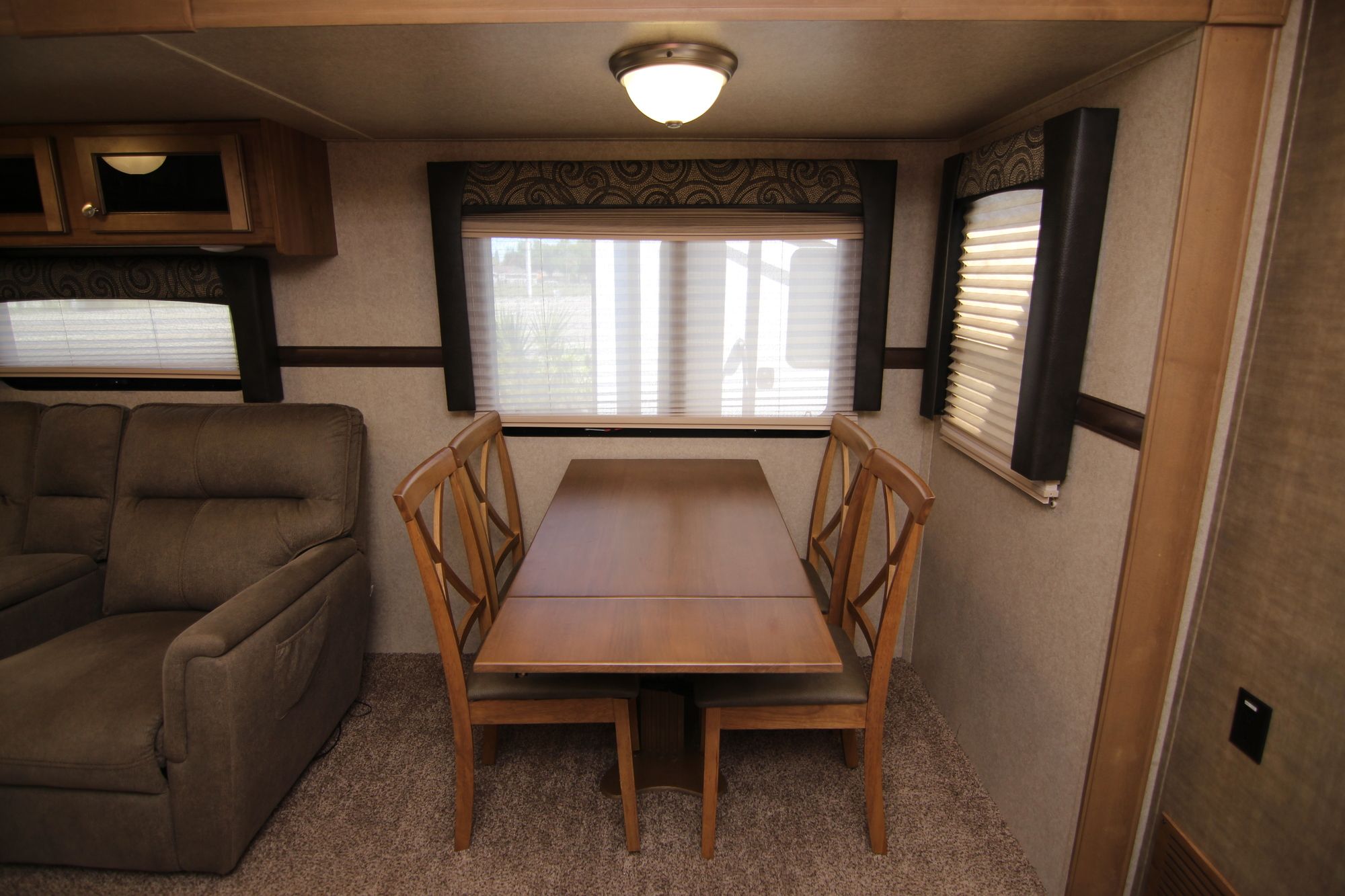 Used 2017 Forest River Flagstaff 8620KBS Travel Trailer  For Sale