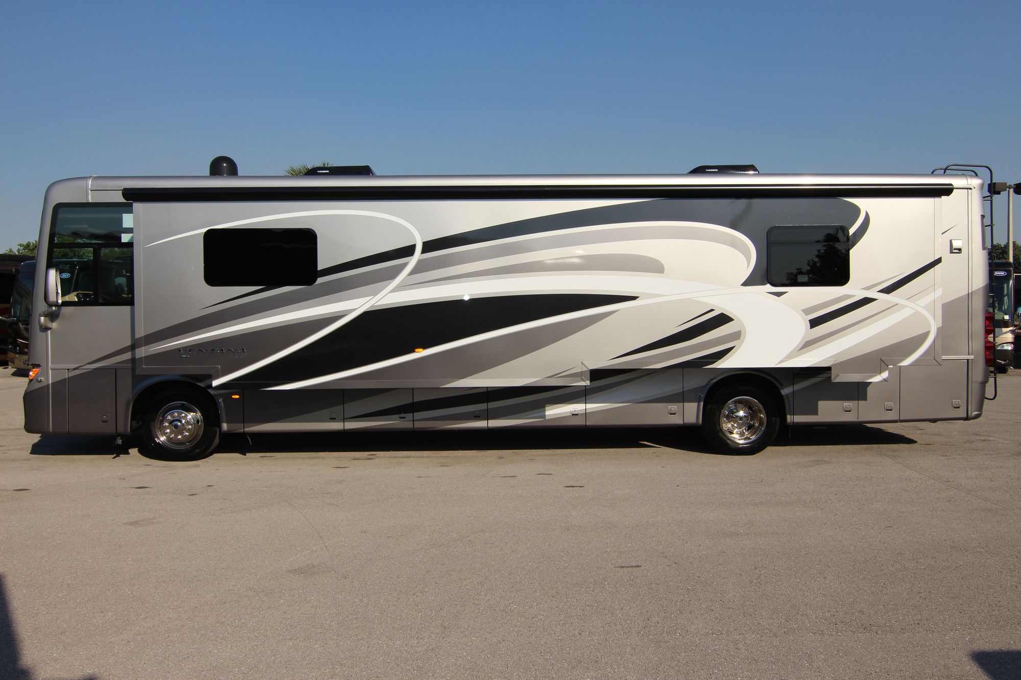 New 2019 Newmar Ventana Le 4045 Class A  For Sale