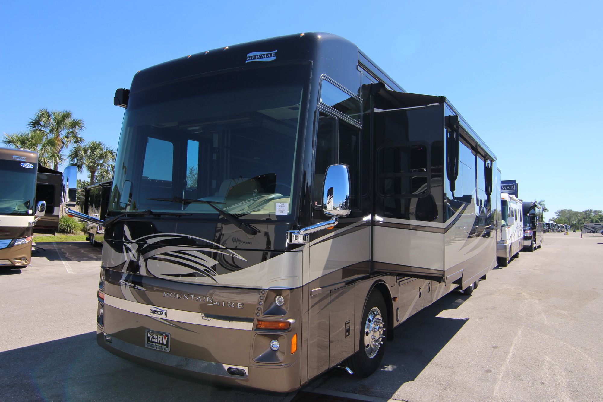 Used 2013 Newmar Mountain Aire 4338 Class A  For Sale