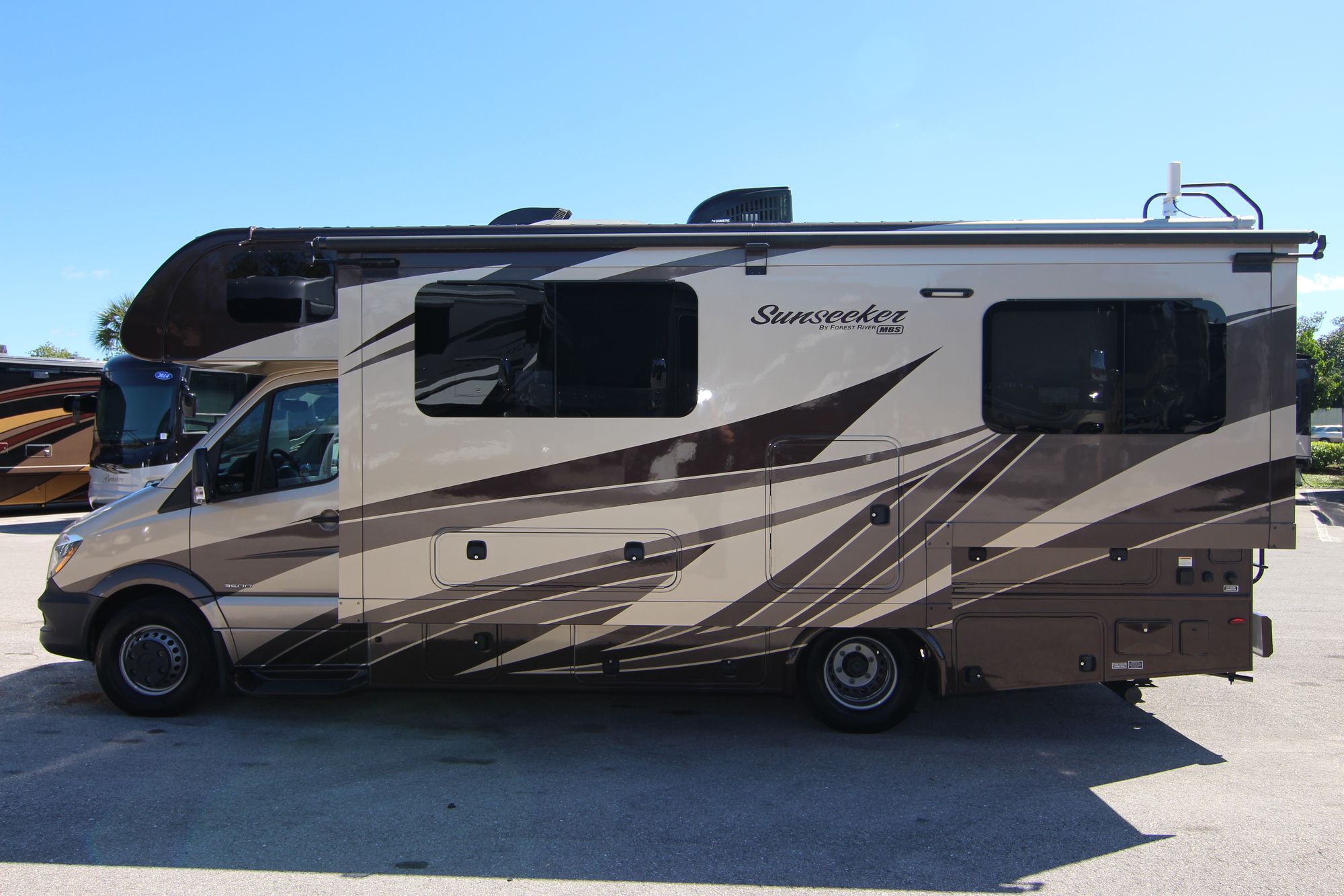 Used 2018 Forest River Sunseeker 2400W Class C  For Sale