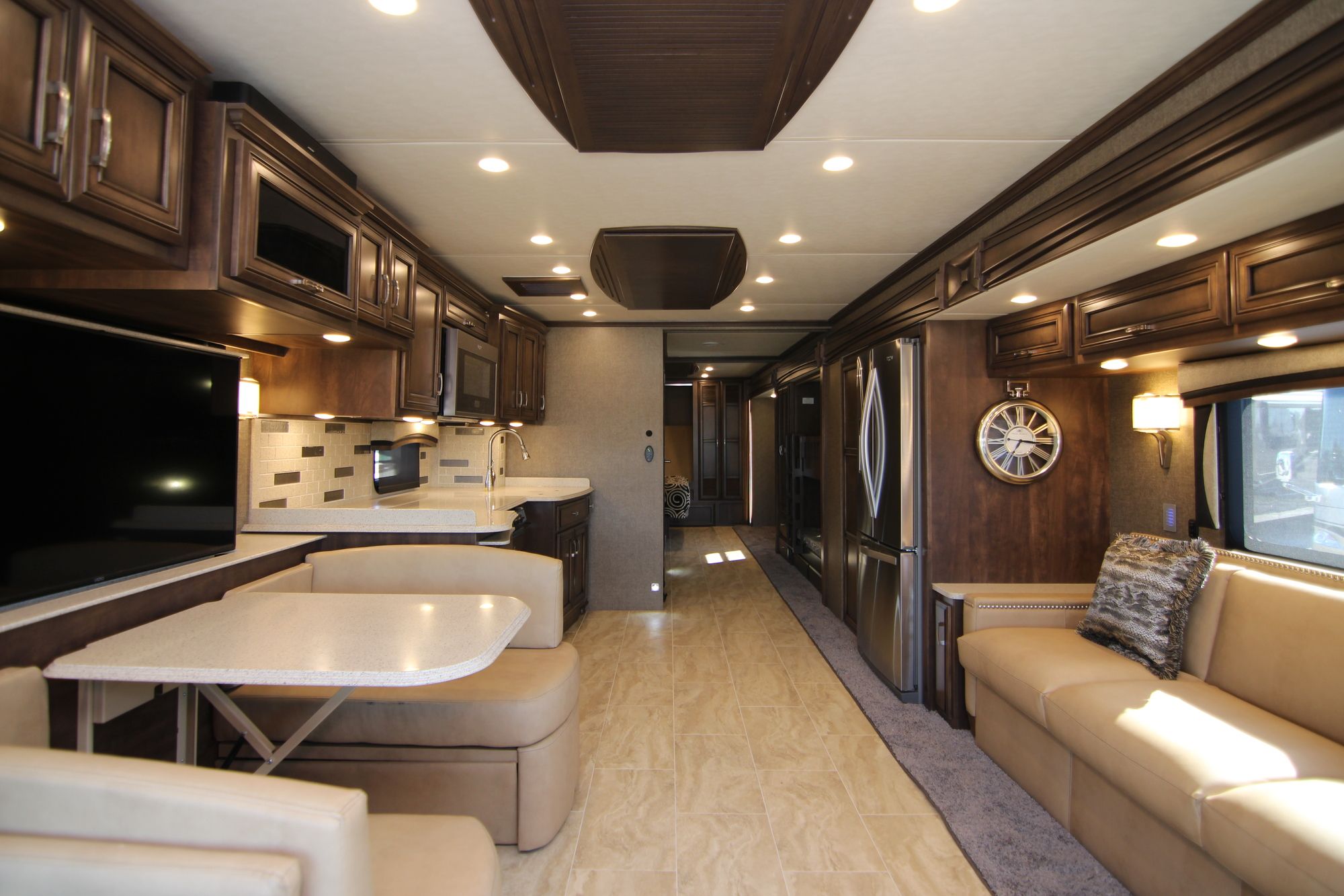 New 2019 Newmar Ventana Le 4045 Class A  For Sale