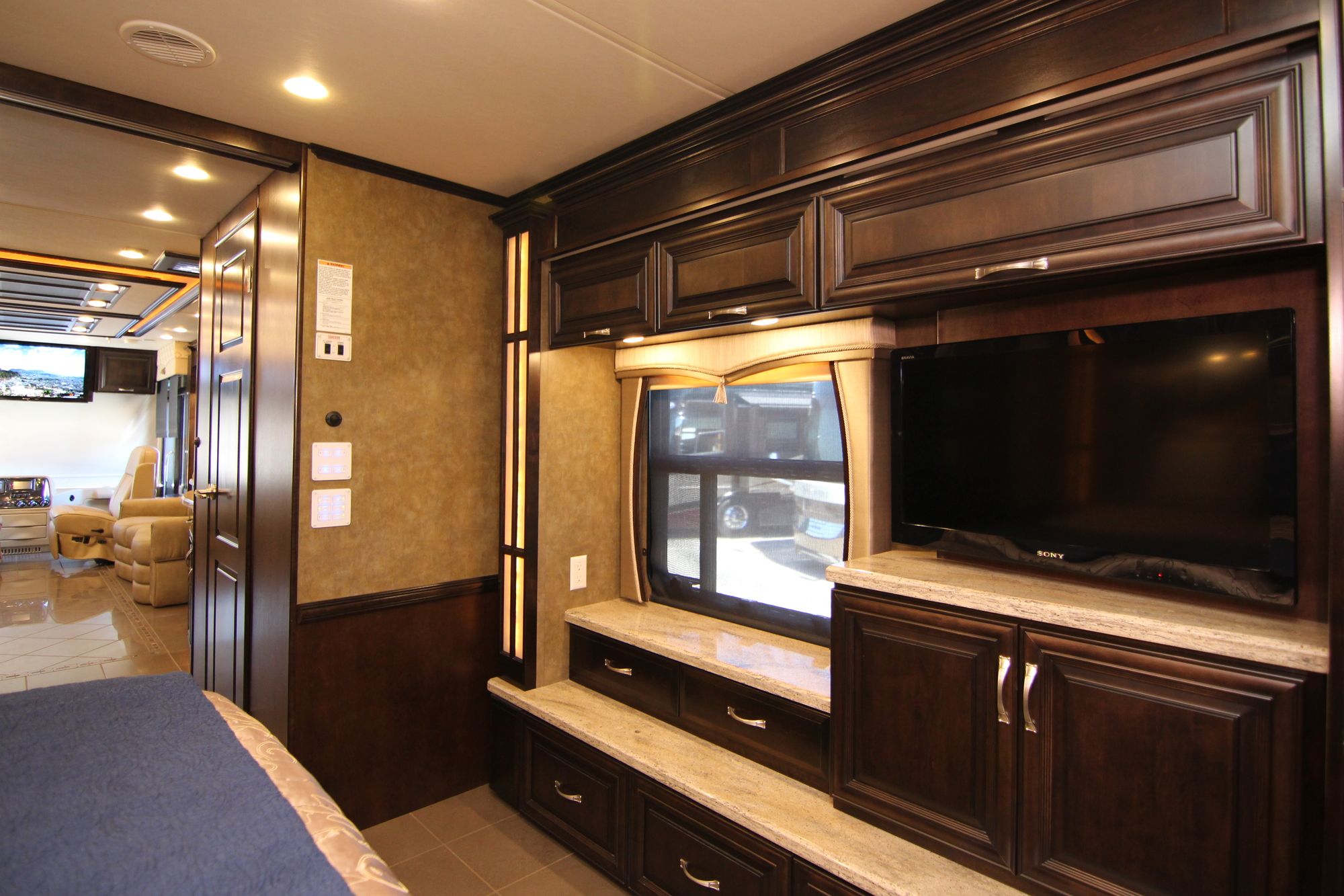 Used 2013 Newmar Mountain Aire 4338 Class A  For Sale