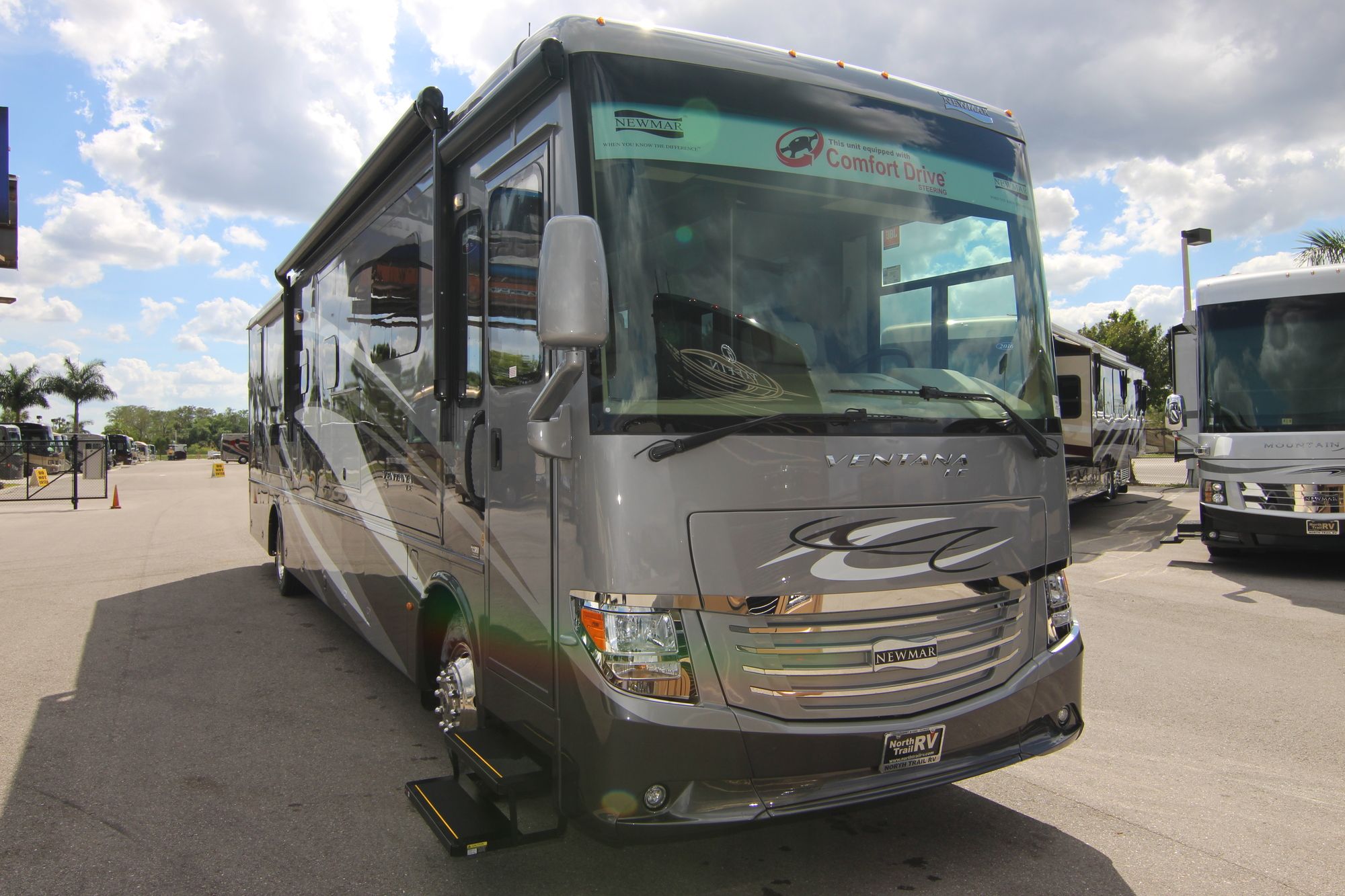 New 2019 Newmar Ventana Le 4037 Class A  For Sale