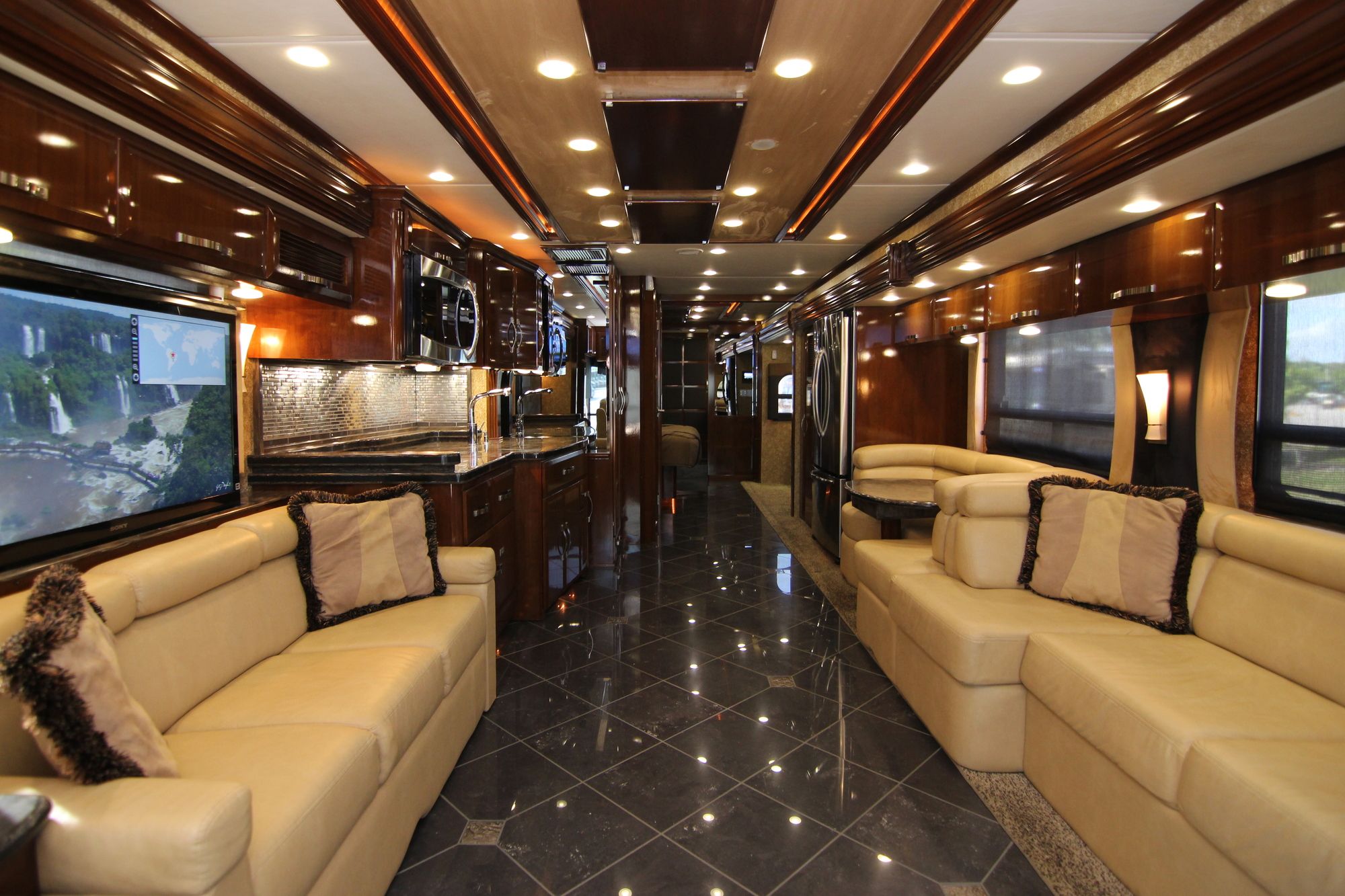 Used 2012 Newmar King Aire 4584 Class A  For Sale